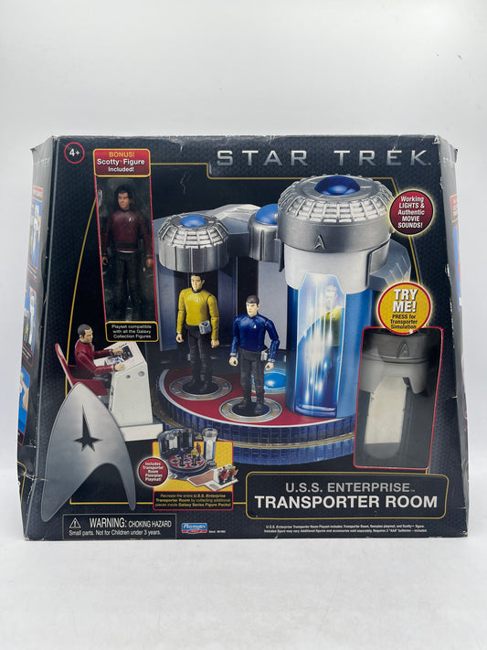 Star Trek U.S.S. Enterprise Transporter Rook Playmates 2009 Set Scotty Figure