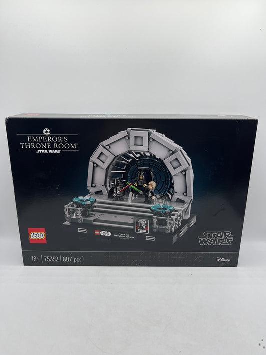 LEGO Star Wars: Emperor's Throne Room Diorama (75352) FRENLY BRICKS - Open 7 Days