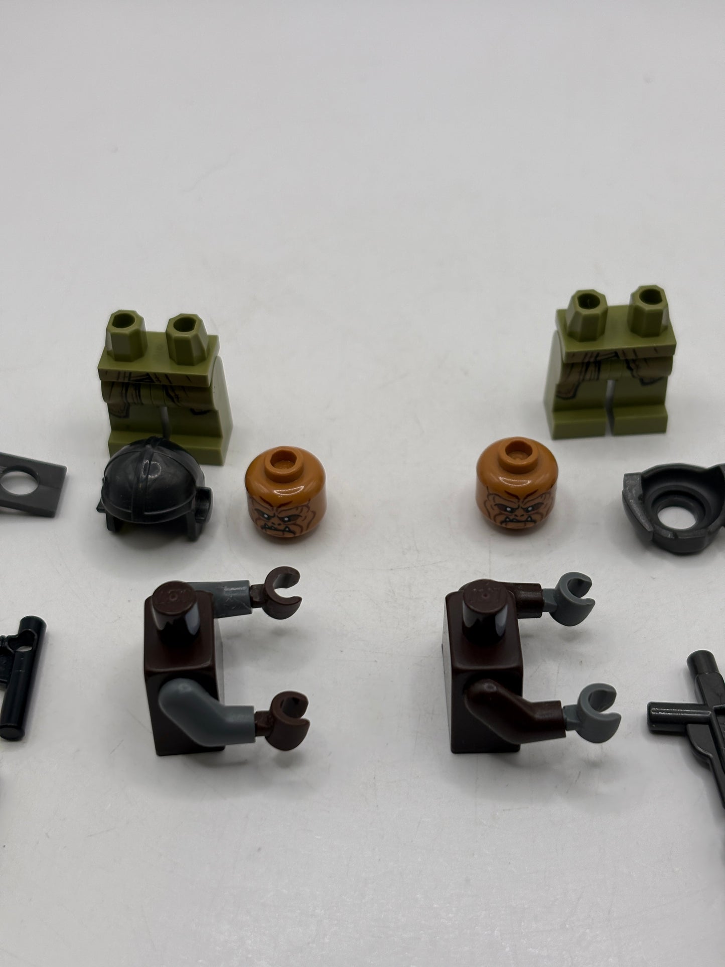 Lot Set 2 LEGO Star Wars Klatooinian Raiders Minifigures sw1059 sw1060 75254