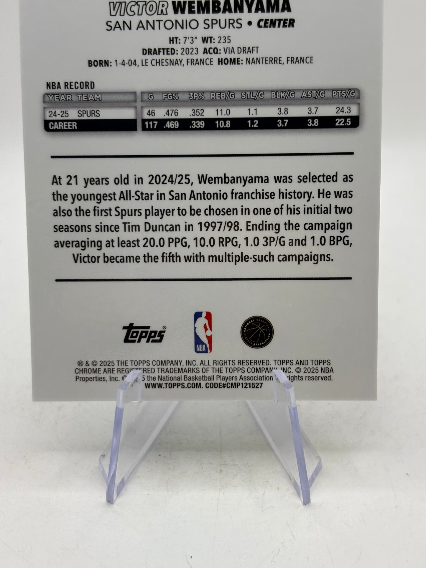 Victor Wembanyama 2025-26 Topps Chrome Aqua Refractor /299 #221