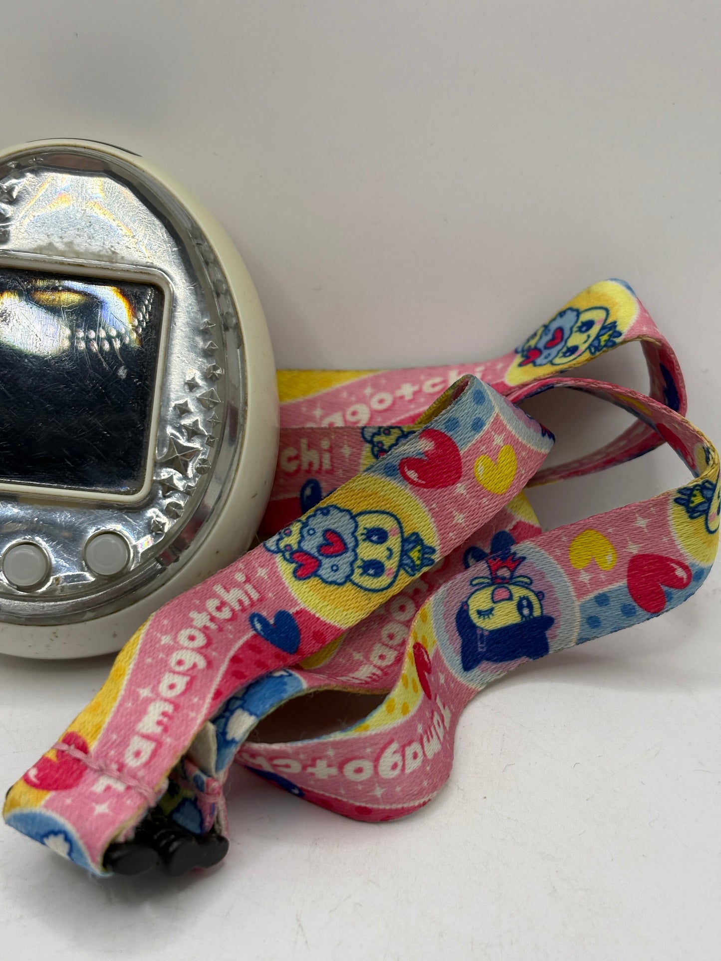 Tamagotchi ID L Anniversary Version with Strap Loose FRENLY BRICKS - Open 7 Days