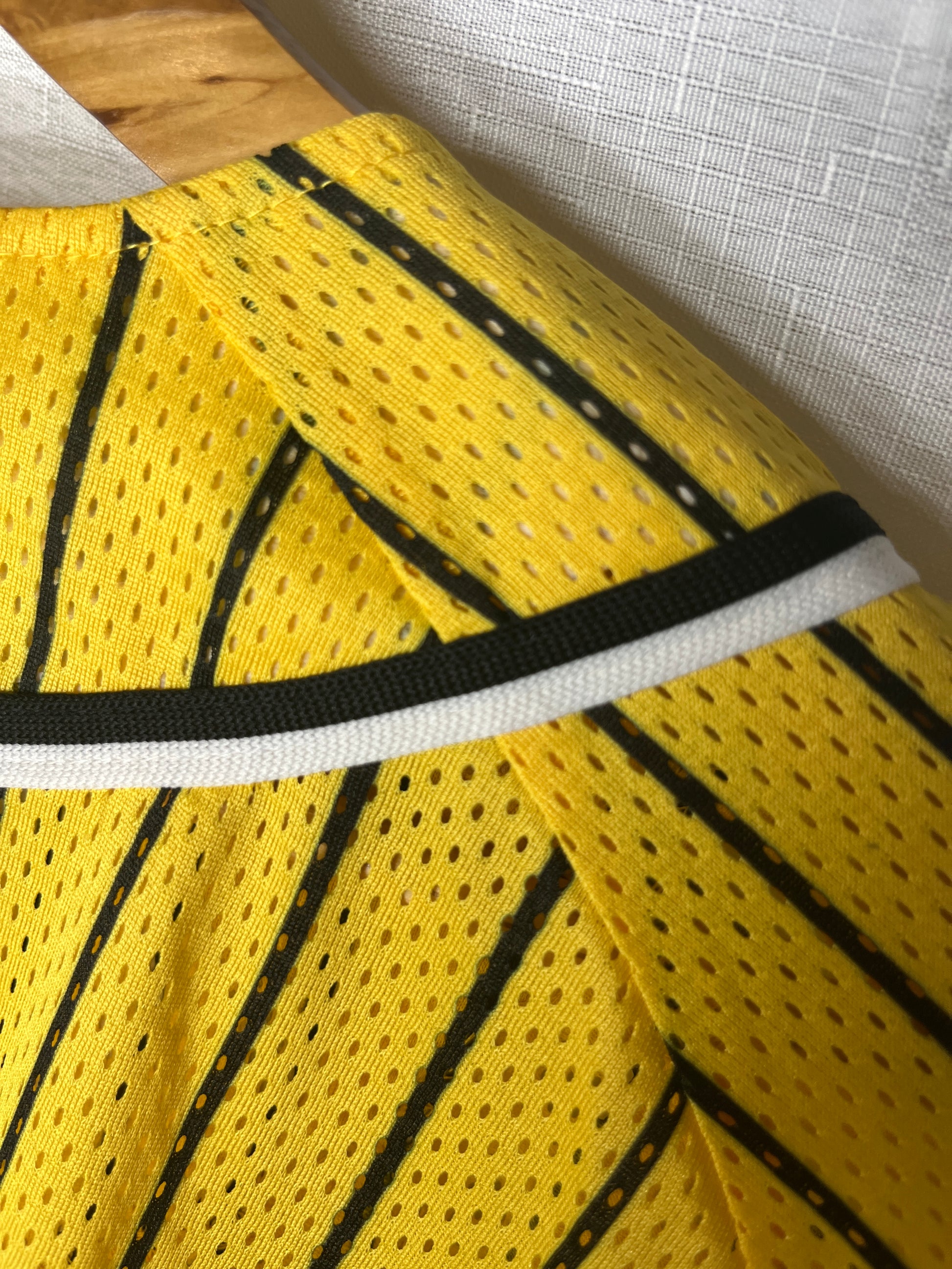 Nippon Baseball Hanshin Tigers Yellow/Black Blank Jersey Large