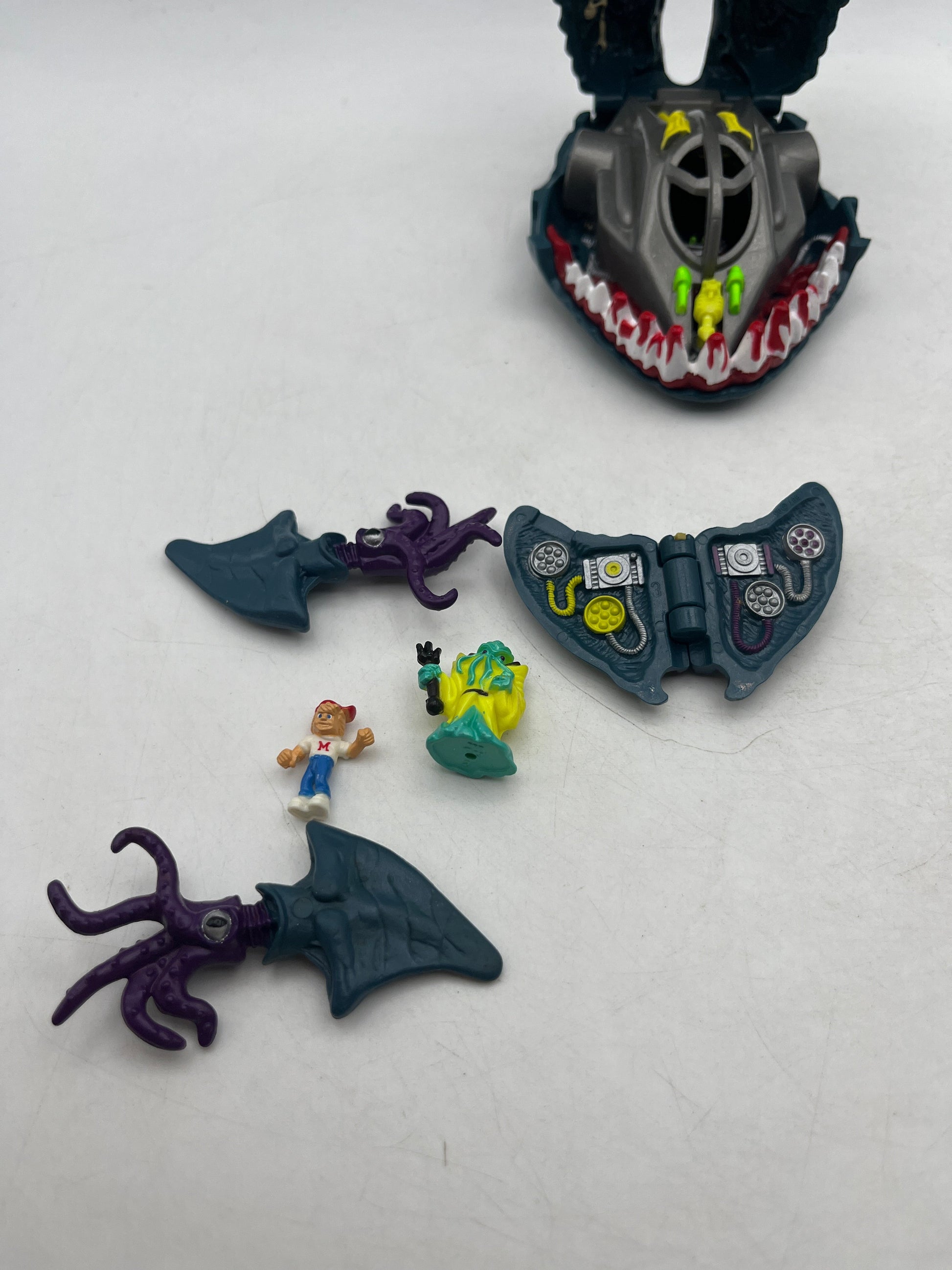 Mighty Max Caught by the Man-Eater Doom Zone Playset Complete 1993 FRENLY BRICKS - Open 7 Days