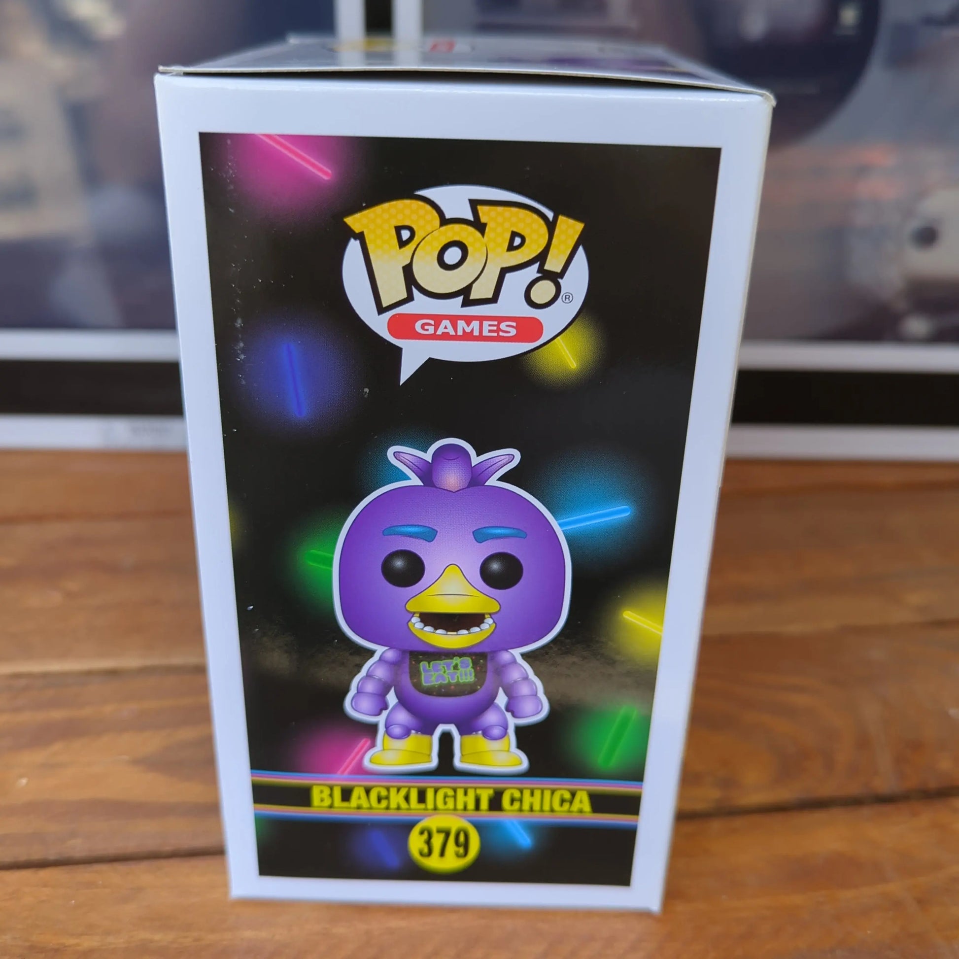 FUNKO POP Vinyl BLACKLIGHT CHICA 379 FNAF - FRENLY BRICKS - Open 7 Days