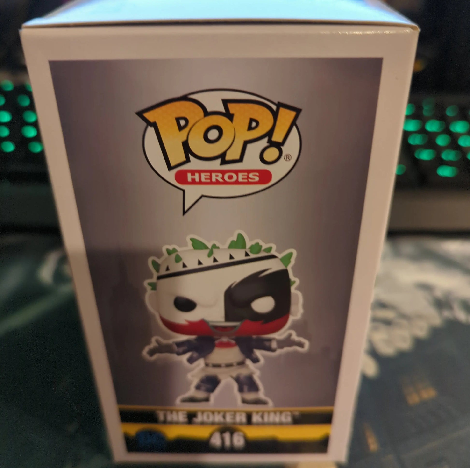 FUNKO POP VINYL The Joker King 416 Batman - FRENLY BRICKS - Open 7 Days