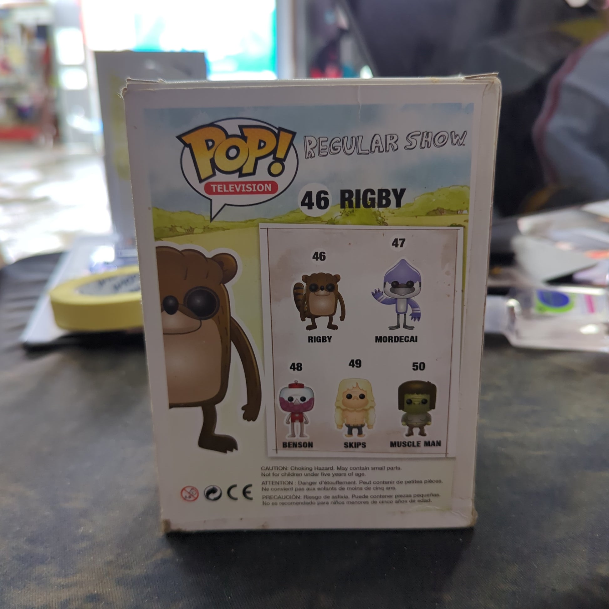 FUNKO POP VINYL - RIGBY - REGULAR SHOWN- 46 **DAMAGED** FRENLY BRICKS - Open 7 Days