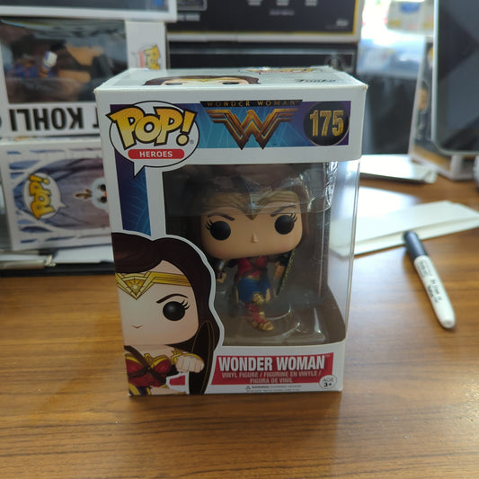 FUNKO POP! HEROES WONDER WOMAN VINYL FIGURE 175 FRENLY BRICKS - Open 7 Days