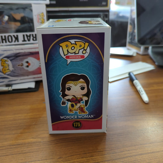 FUNKO POP! HEROES WONDER WOMAN VINYL FIGURE 175 FRENLY BRICKS - Open 7 Days