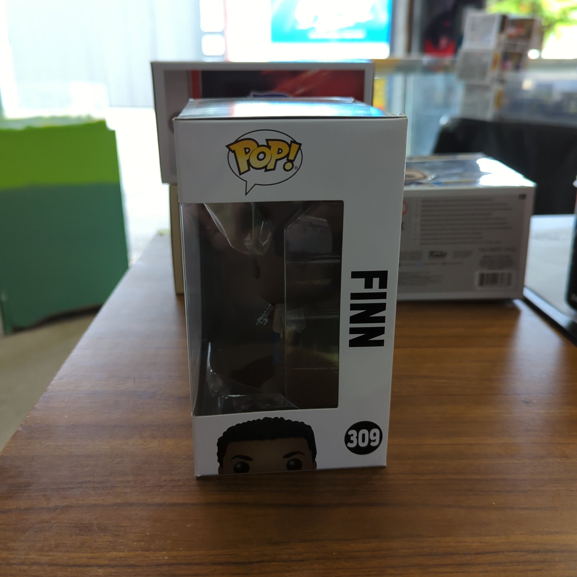 Star Wars Rise of Skywalker: Finn Pop! Vinyl Figure #309 FRENLY BRICKS - Open 7 Days