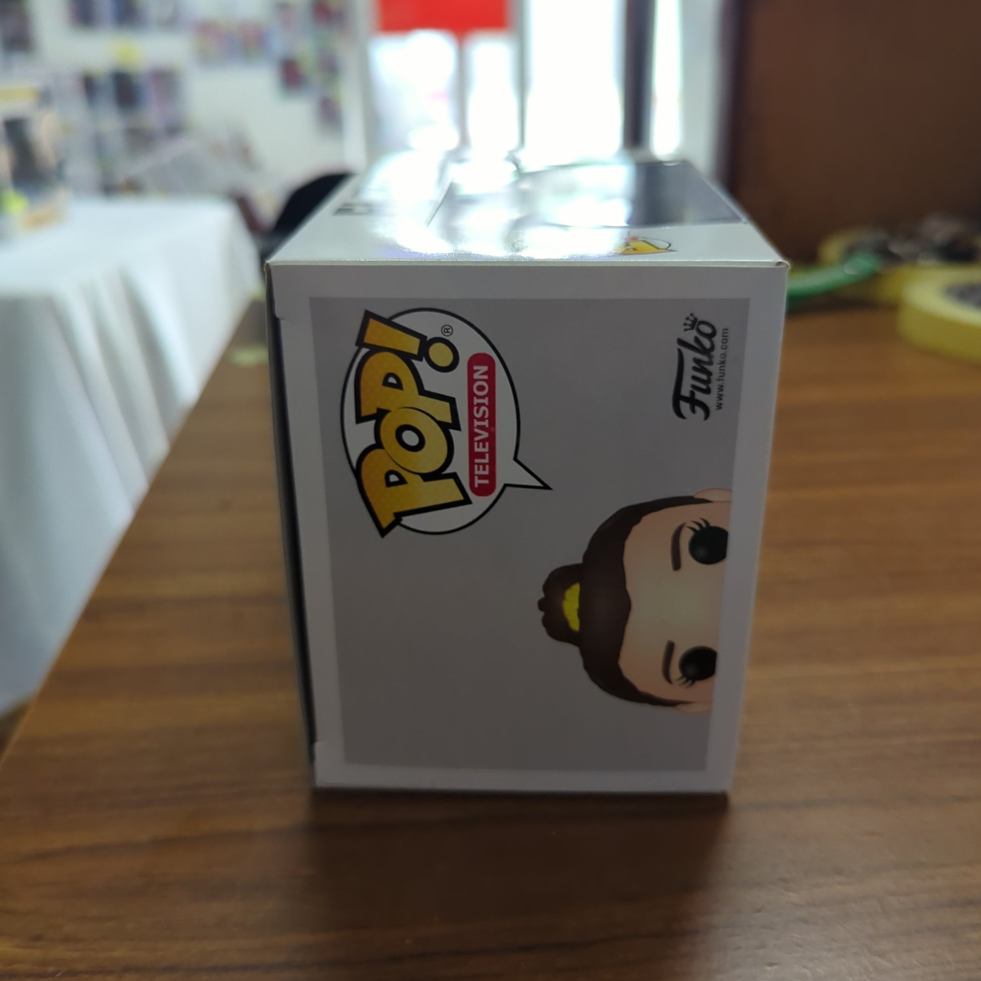 ELEVEN #843 IN OVERALLS - STRANGER THINGS - TELEVISION FUNKO POP! VINYL FRENLY BRICKS - Open 7 Days