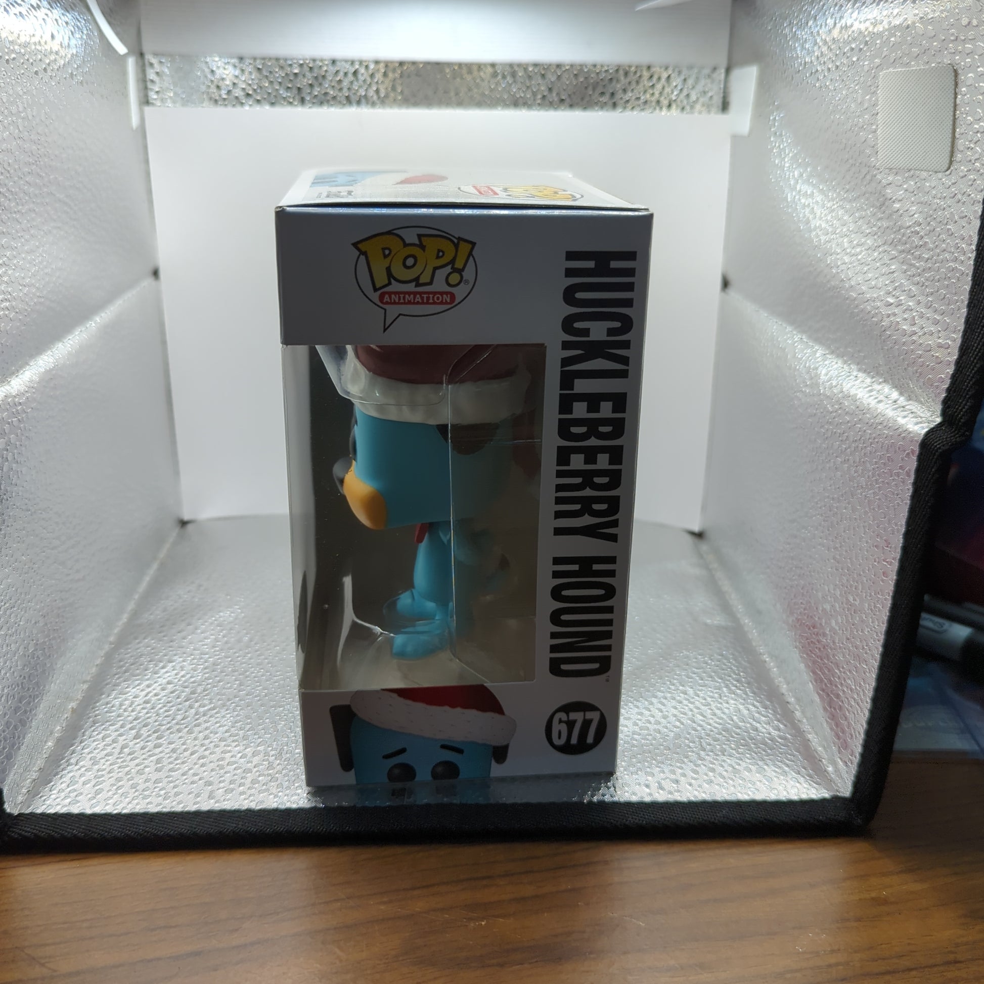 Animation Funko Pop - Huckleberry Hound (Christmas) - No. 677 FRENLY BRICKS - Open 7 Days