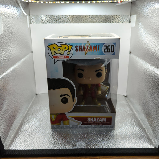 Funko POP! Heroes Shazam! Shazam #260 DC Comics Superhero Film Action Figure FRENLY BRICKS - Open 7 Days