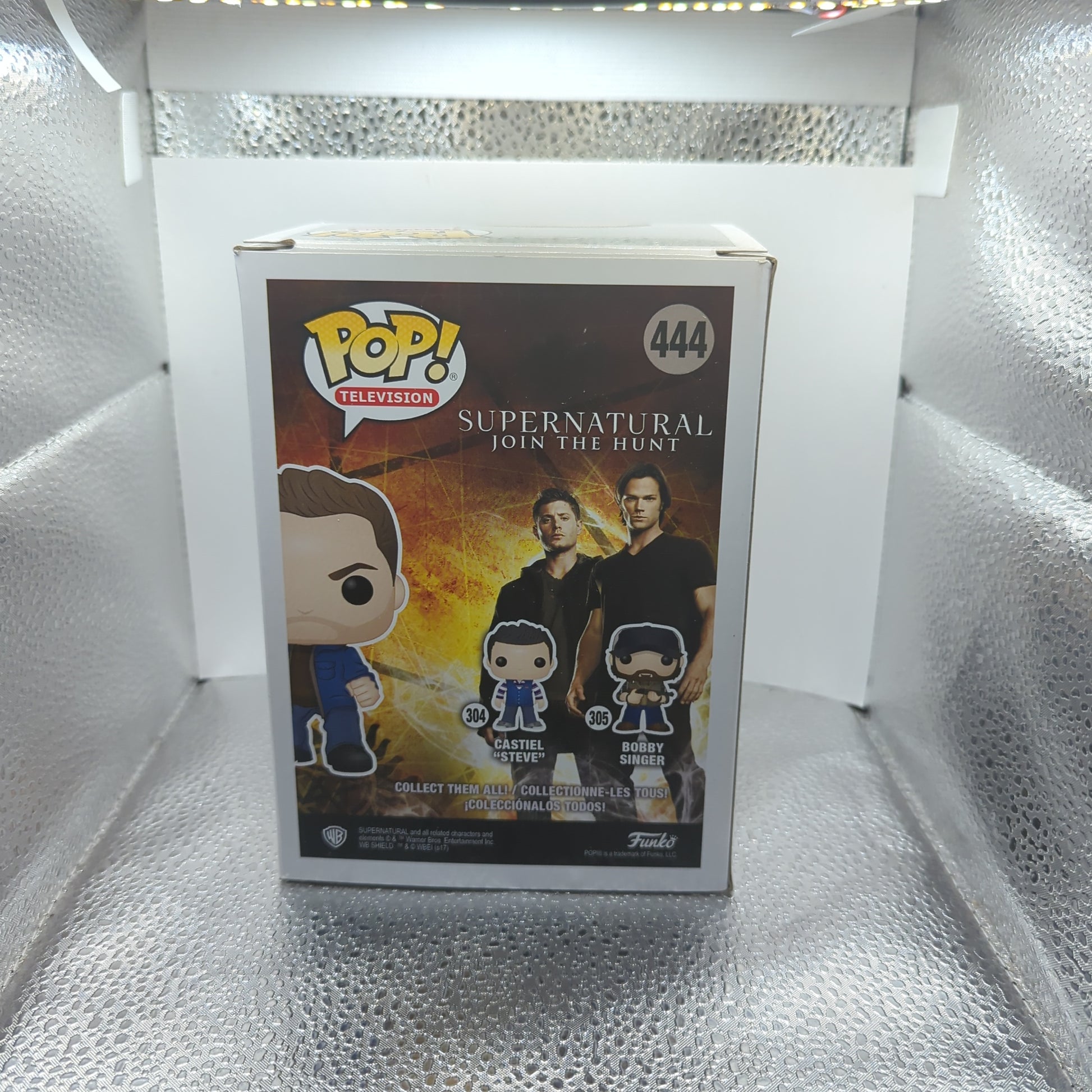 SUPERNATURAL POP VINYL 444 DEAN WITH KNIFE SPECIAL EDITION FRENLY BRICKS - Open 7 Days