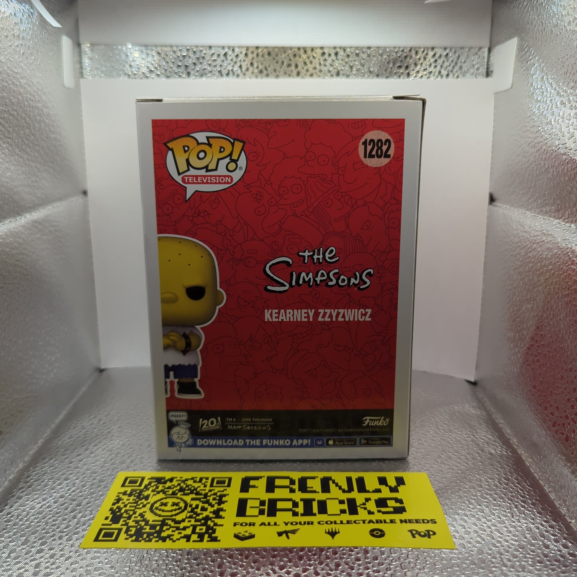 Kearney Zzyzwicz 1282 ~ The Simpsons ~ Funko Pop Vinyl ~ 2022 Fall Convention FRENLY BRICKS - Open 7 Days