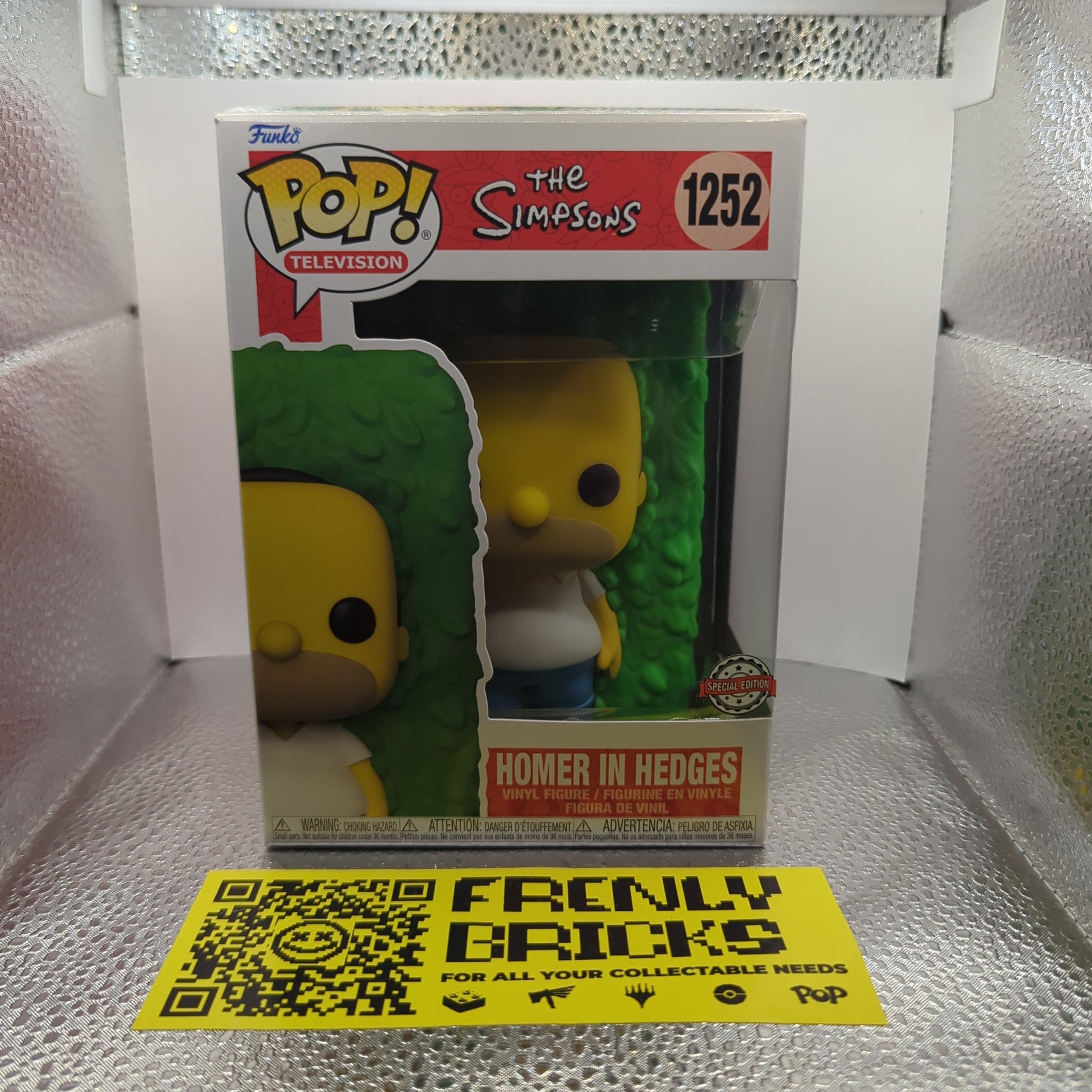 Homer In Hedges Funko Pop Vinyl Exclusive #1252 The Simpsons FRENLY BRICKS - Open 7 Days