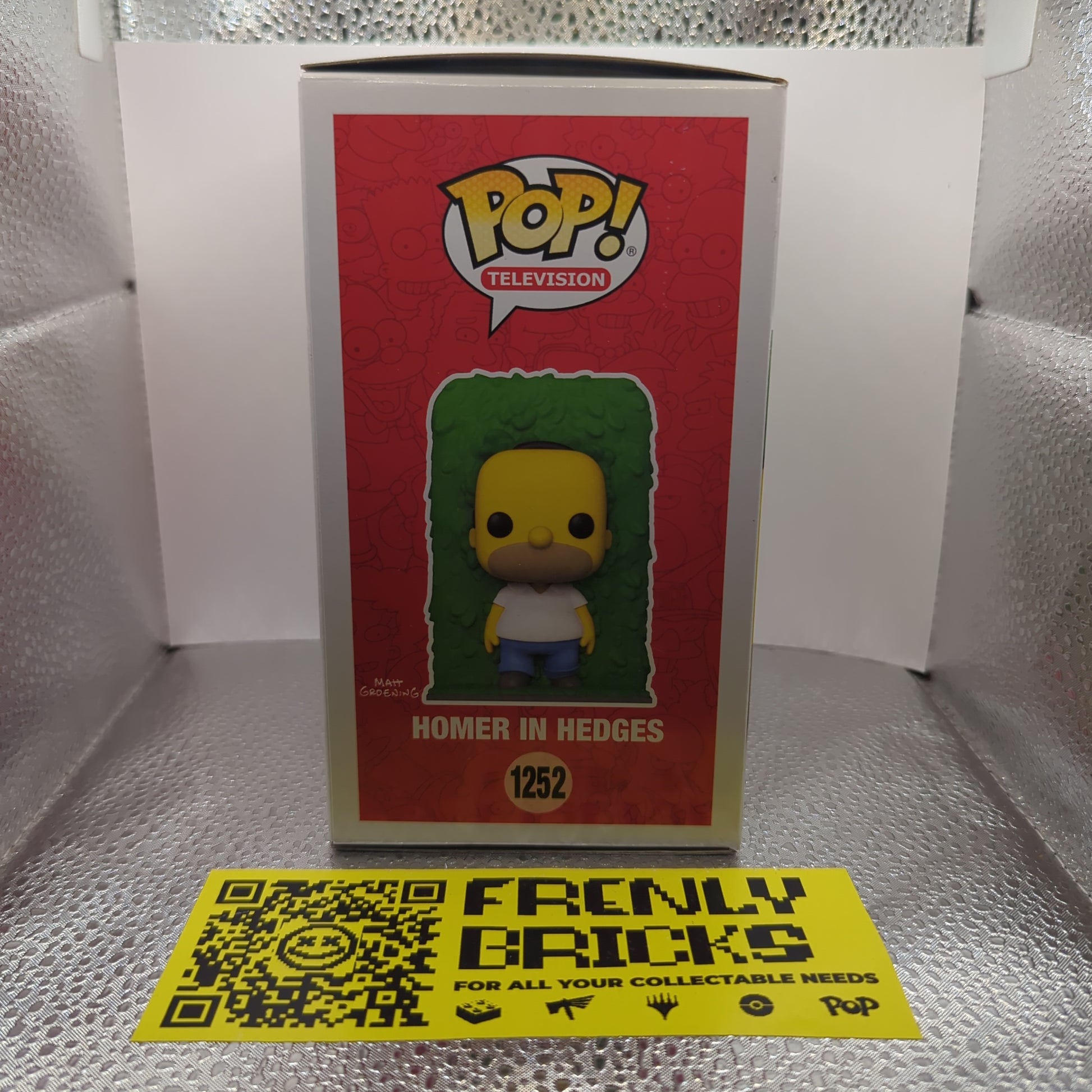 Homer In Hedges Funko Pop Vinyl Exclusive #1252 The Simpsons FRENLY BRICKS - Open 7 Days