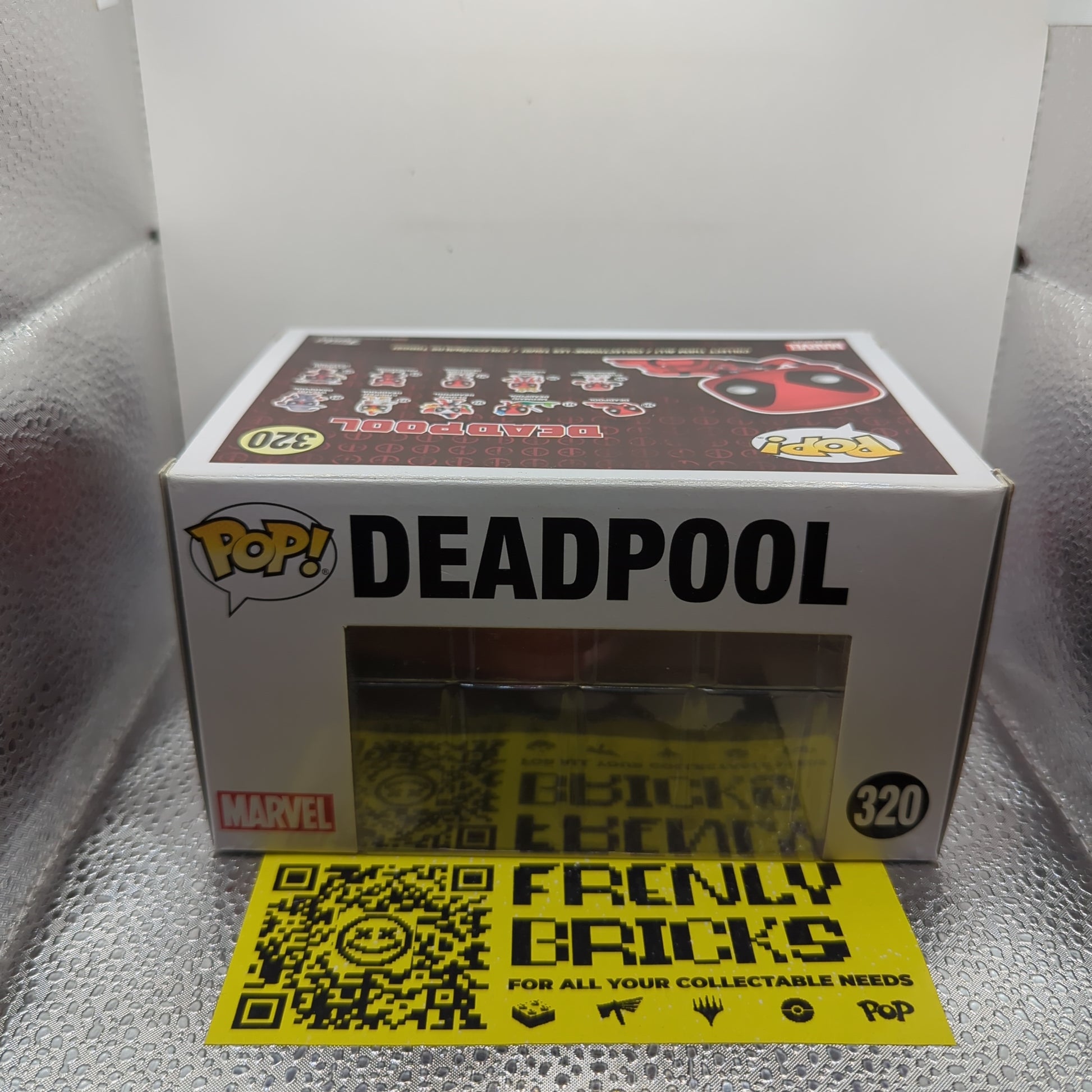 Funko Pop! Marvel - Deadpool #320 (Diamond) Special Edition Vinyl Figure FRENLY BRICKS - Open 7 Days