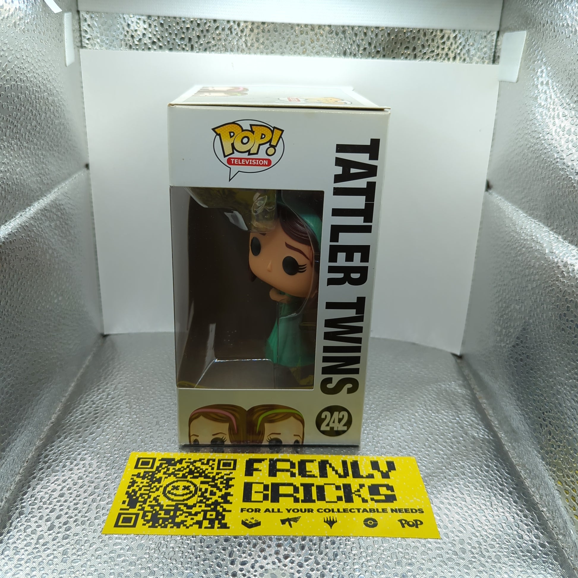 FUNKO POP TELEVISION AMERICAN HORROR STORY #242 TATTLER TWINS VINYL FIGURE FRENLY BRICKS - Open 7 Days