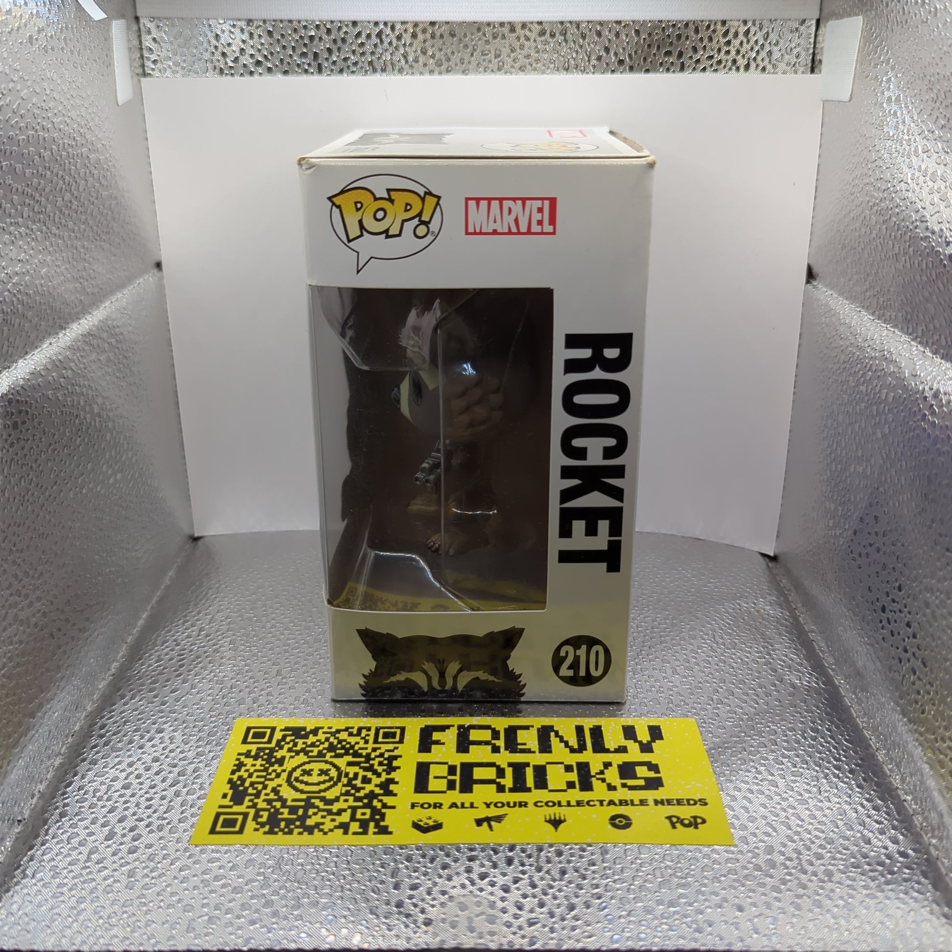 Funko Pop! Marvel - Rocket #210 - GOTG Vol 2 FRENLY BRICKS - Open 7 Days