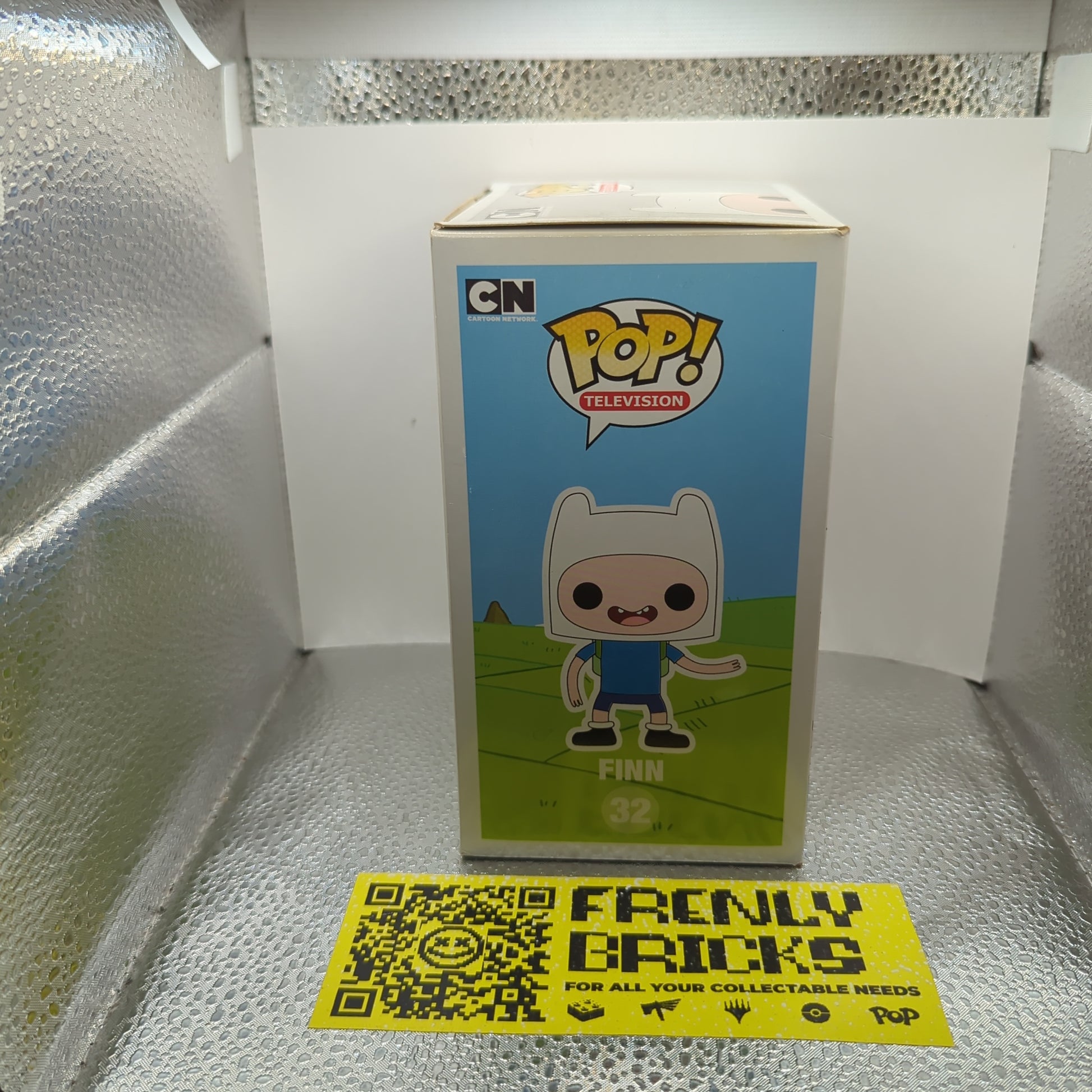 FUNKO POP TELEVISION ADVENTURE TIME #32 FINN VAULTED VINYL FIGURE FRENLY BRICKS - Open 7 Days