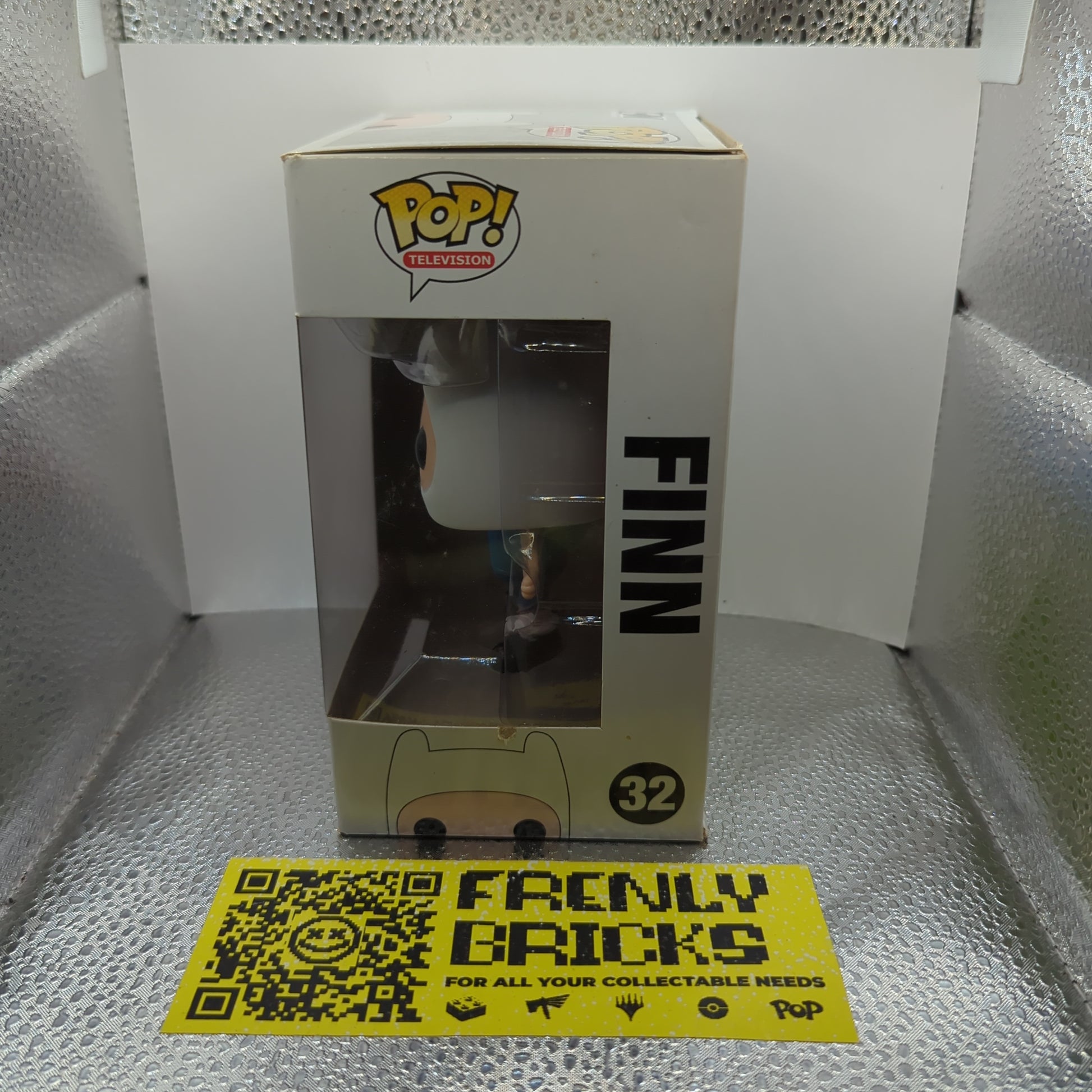 FUNKO POP TELEVISION ADVENTURE TIME #32 FINN VAULTED VINYL FIGURE FRENLY BRICKS - Open 7 Days