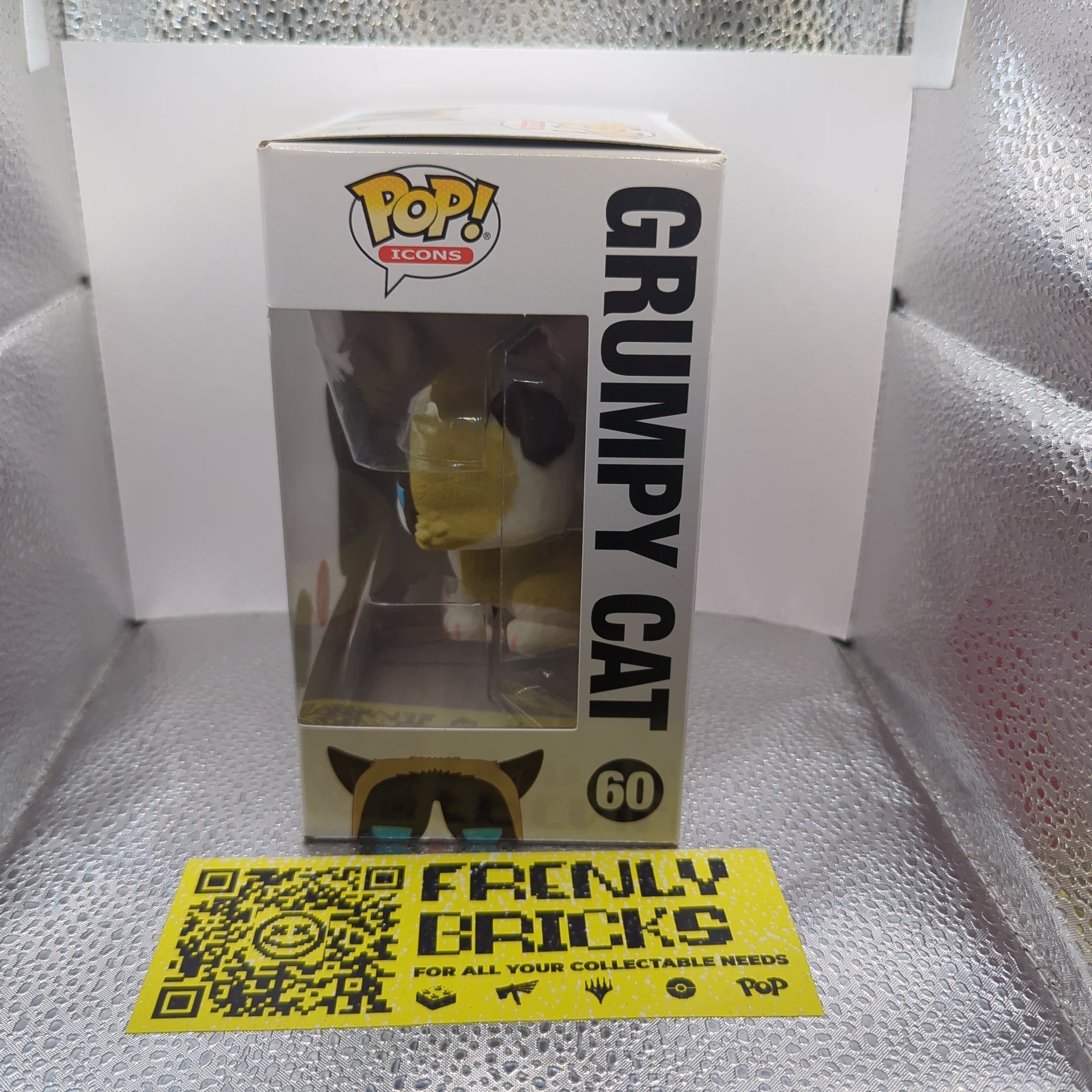 Icons - Grumpy Cat Flocked Pop! Vinyl Figure #60 FRENLY BRICKS - Open 7 Days