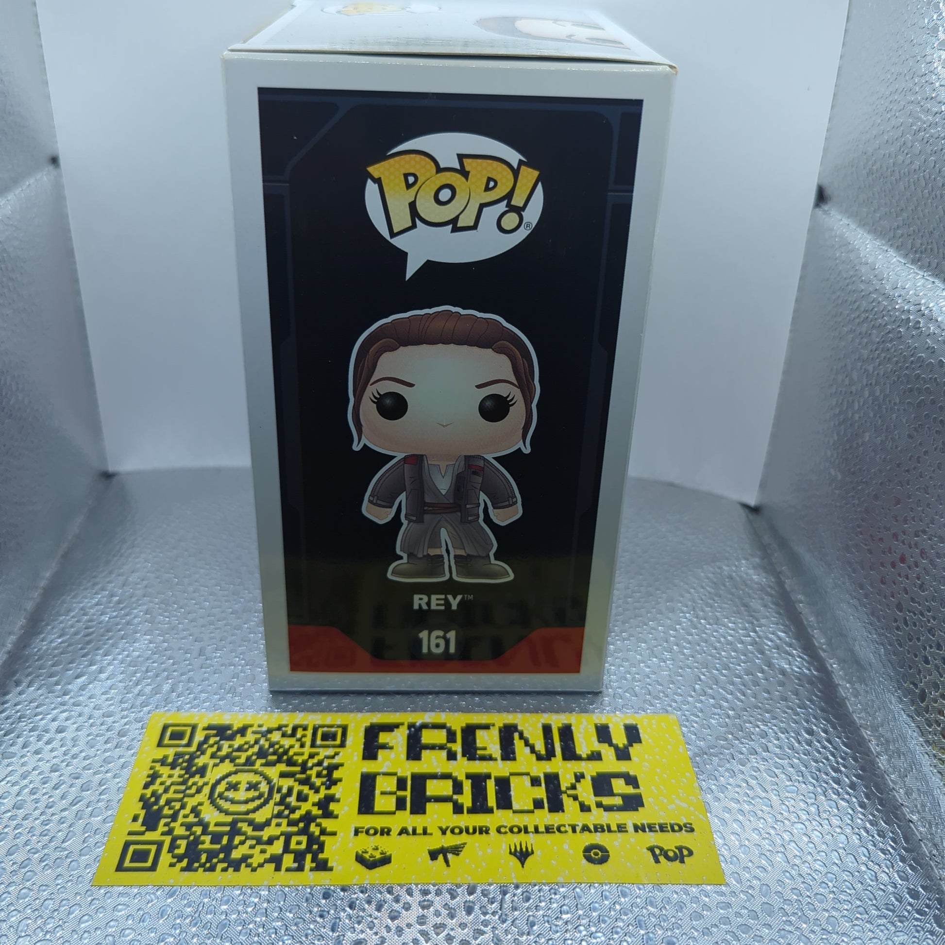 Star Wars Funko Pop - Rey in Finns Jacket - The Force Awakens - No. 161 FRENLY BRICKS - Open 7 Days