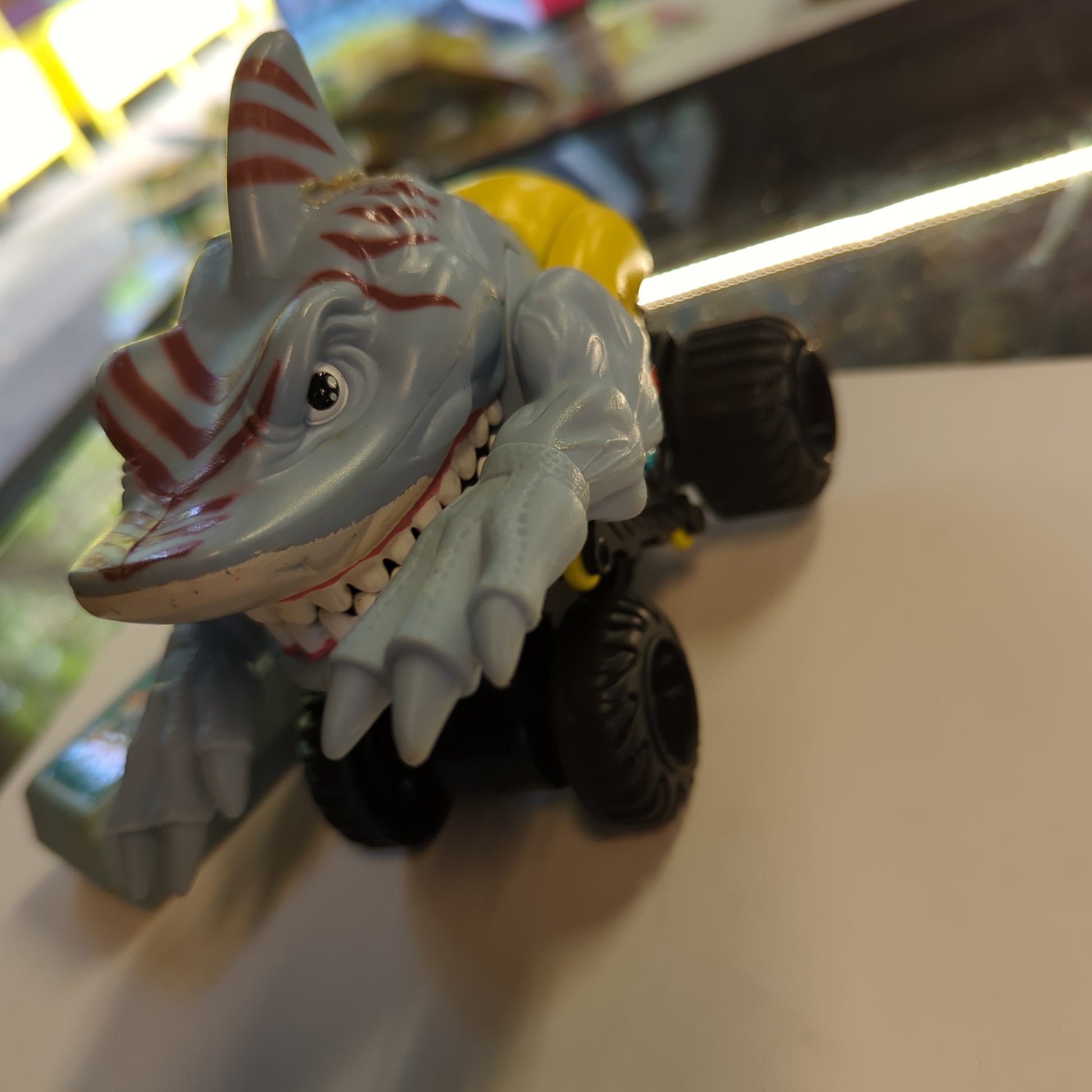 1995 Street Sharks Remote RC Car yes Remote STREEX - Mattel (Not Fully Working) FRENLY BRICKS - Open 7 Days