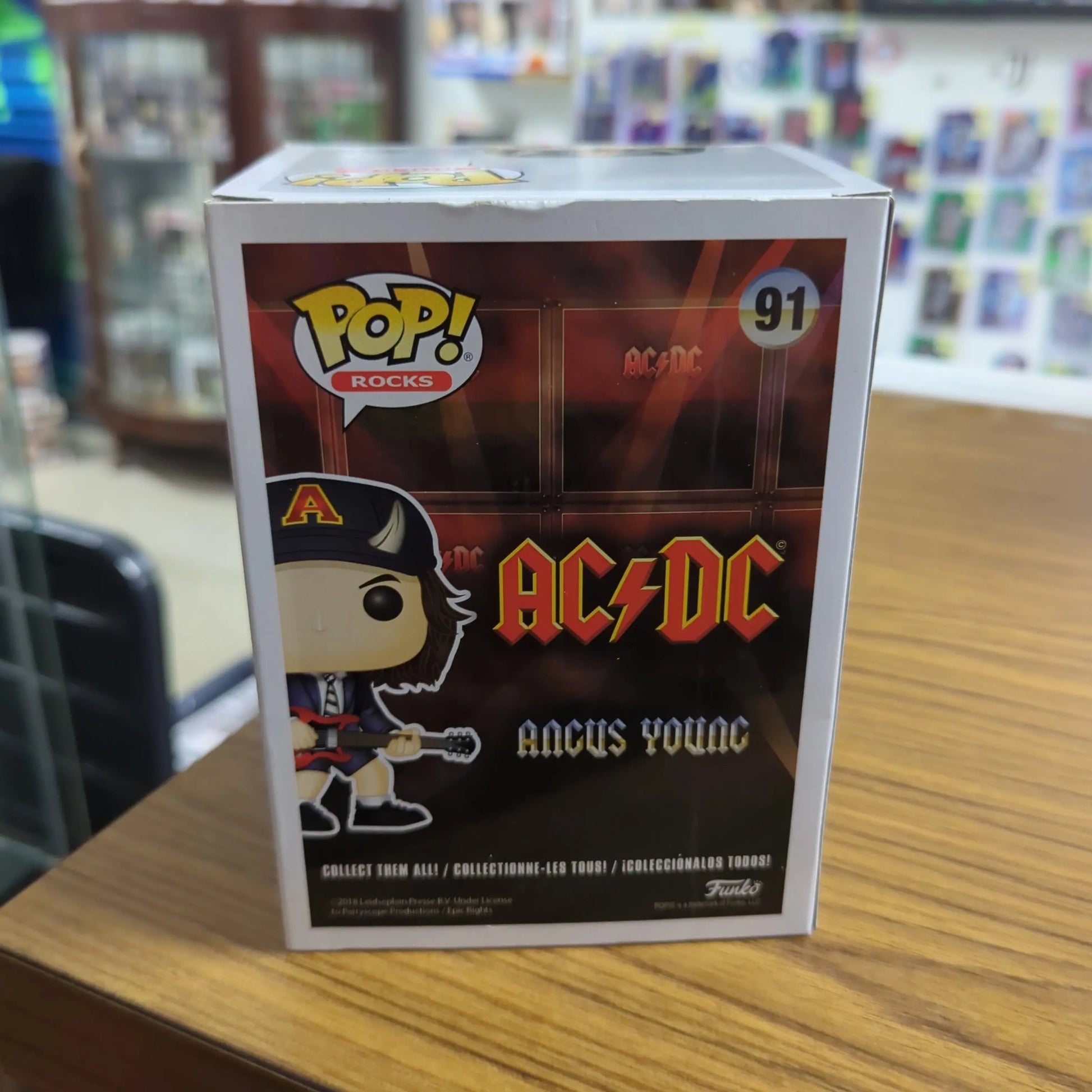 Angus Young (Chase) 91 ~ AC/DC ~ Funko Pop Vinyl FRENLY BRICKS - Open 7 Days