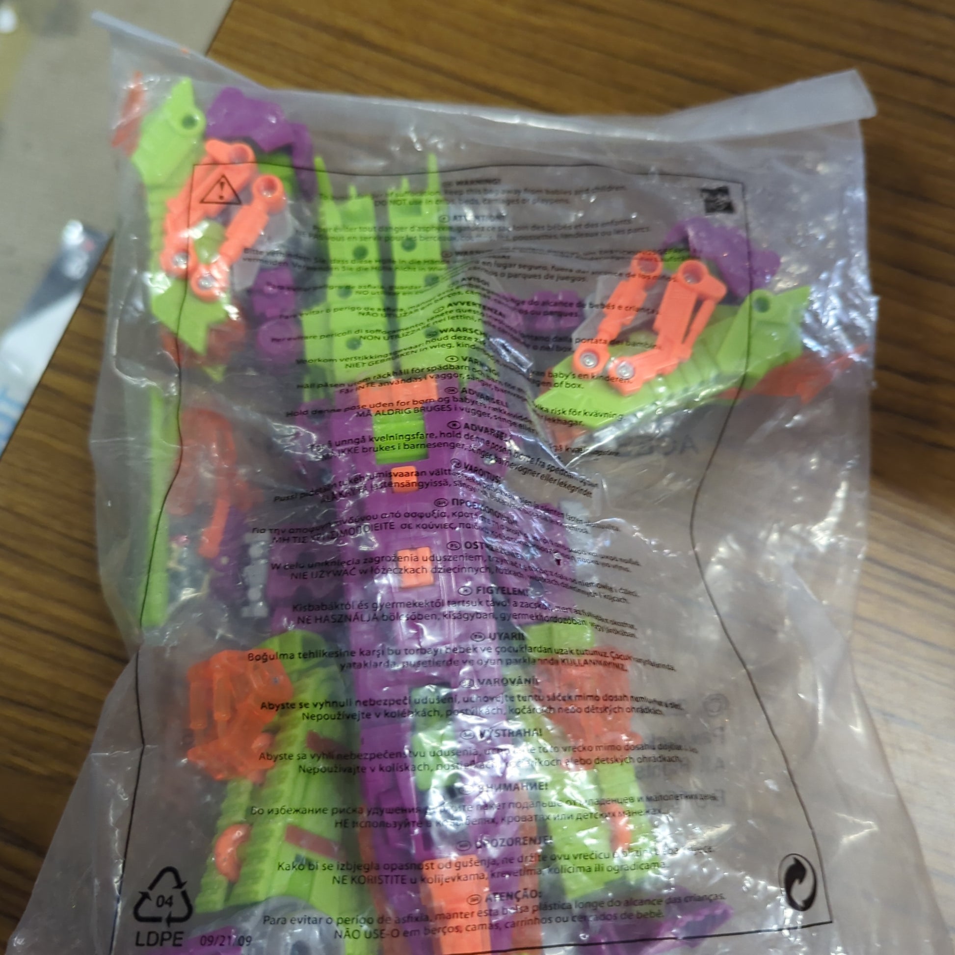 Scorponok Botcon Exclusive | Transformers Convention Botcon 2014 FRENLY BRICKS - Open 7 Days