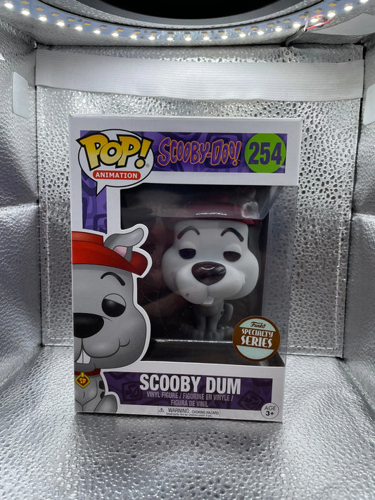 Funko Pop Scooby-Doo | Scooby Dum #254 | Specialty Series FRENLY BRICKS - Open 7 Days