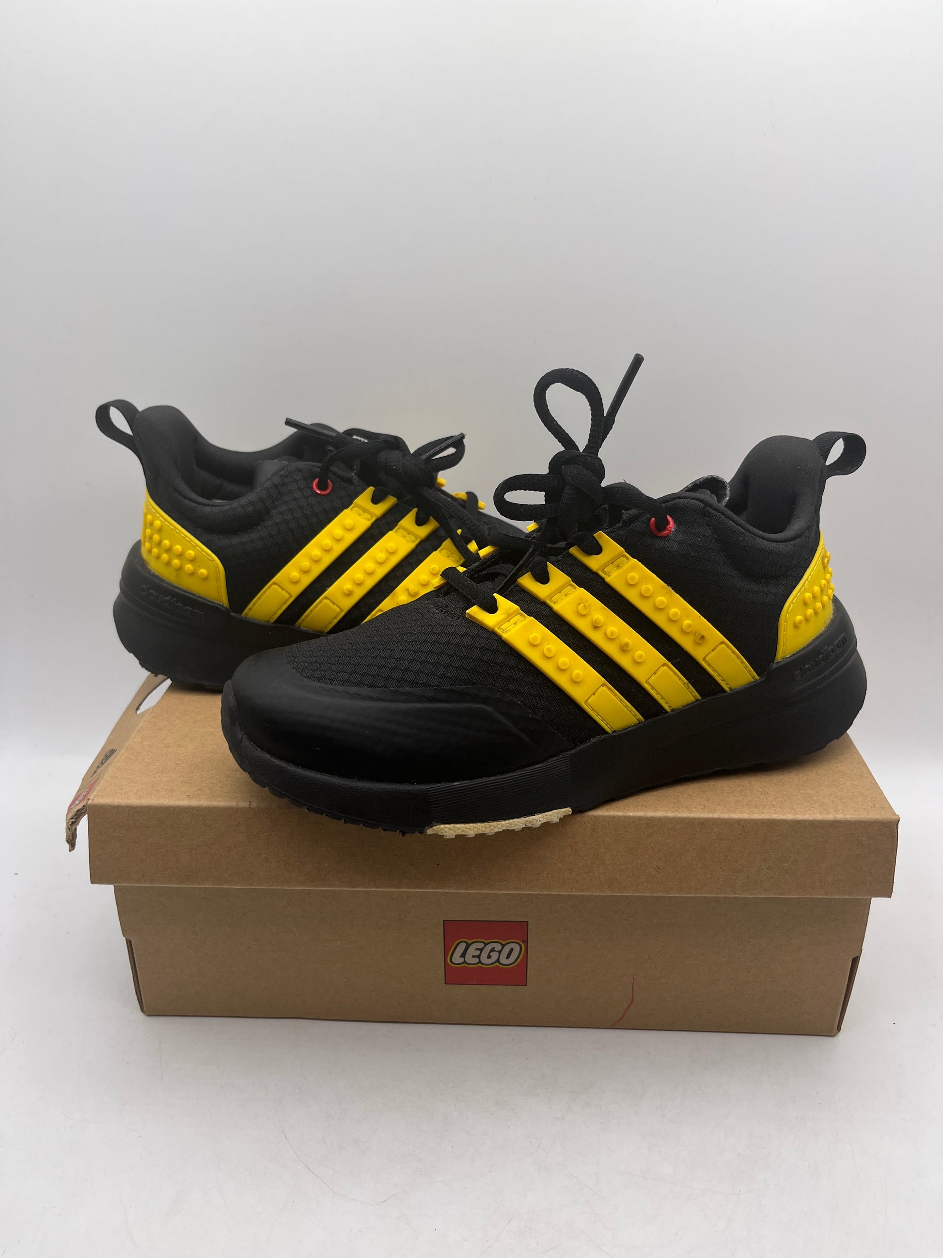 Kids Adidas x LEGO® Racer TR X Yellow & Black Shoes Size Y2 USED FRENLY BRICKS - Open 7 Days