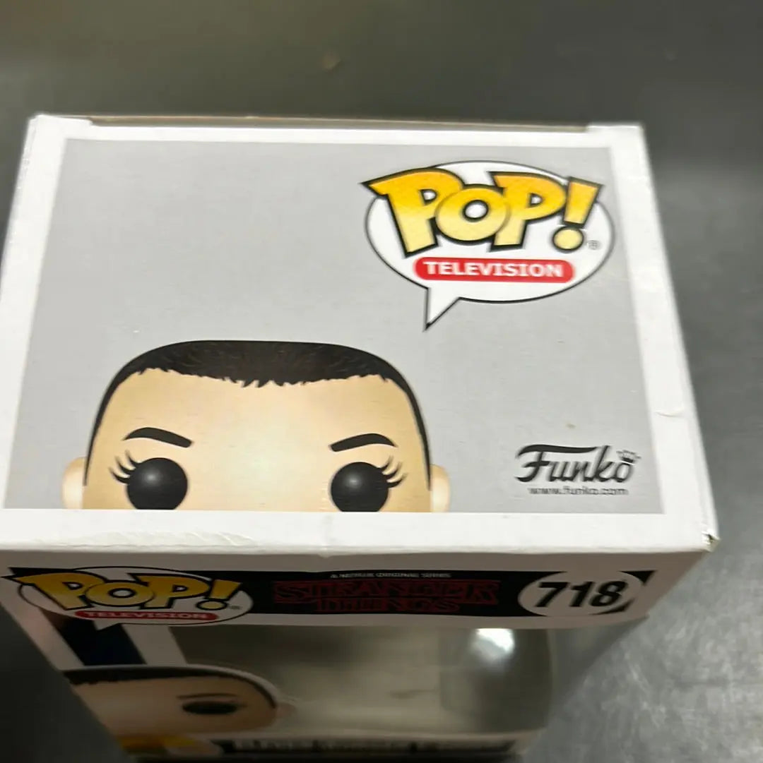 ELEVEN (BURGER T-SHIRT)) #718 Stranger Things Funko Pop Vinyl FRENLY BRICKS - Open 7 Days