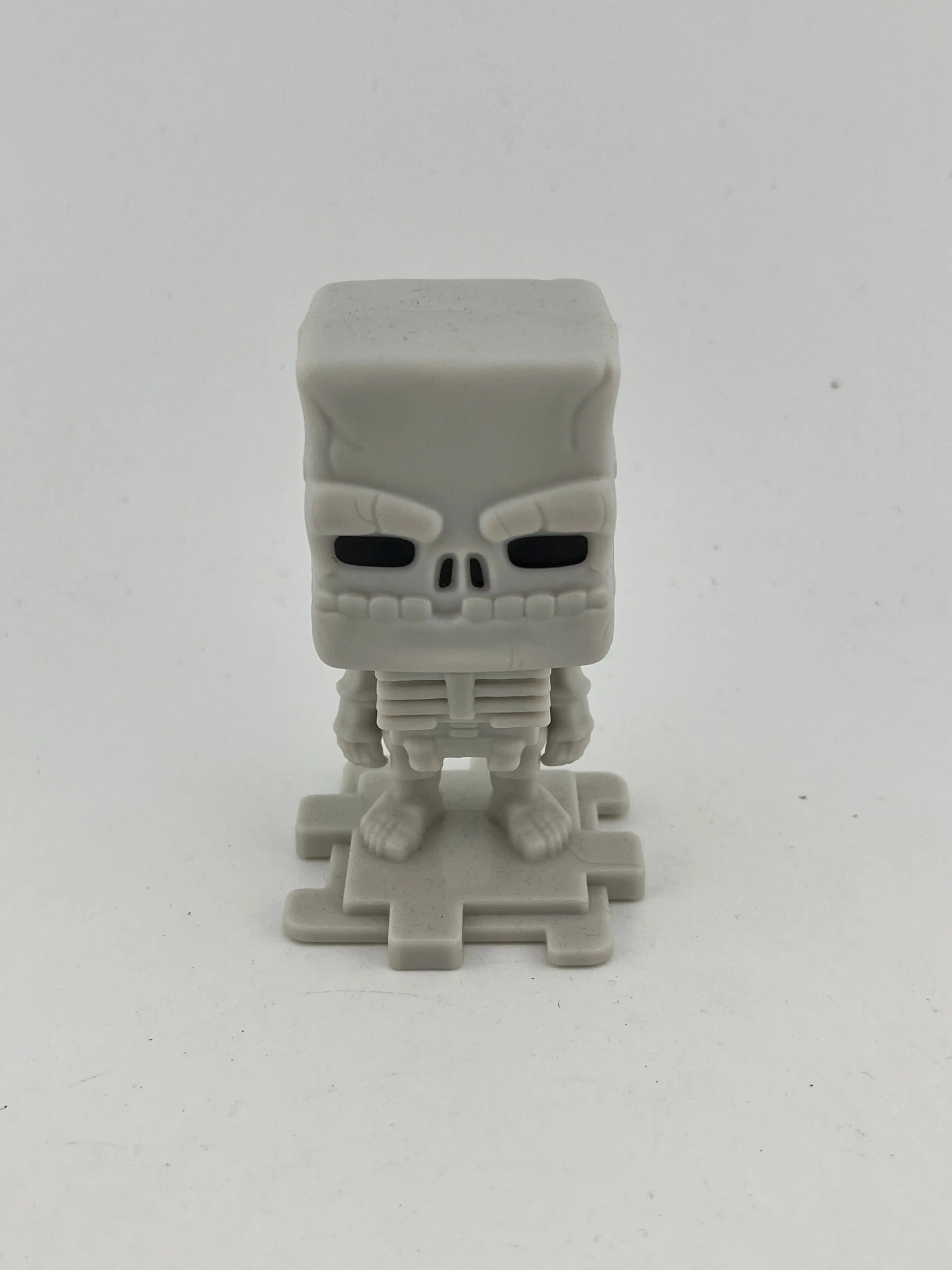 McDonalds Adult Happy Meal 2025 - A Minecraft Movie Collectable Toys - Loose FRENLY BRICKS - Open 7 Days