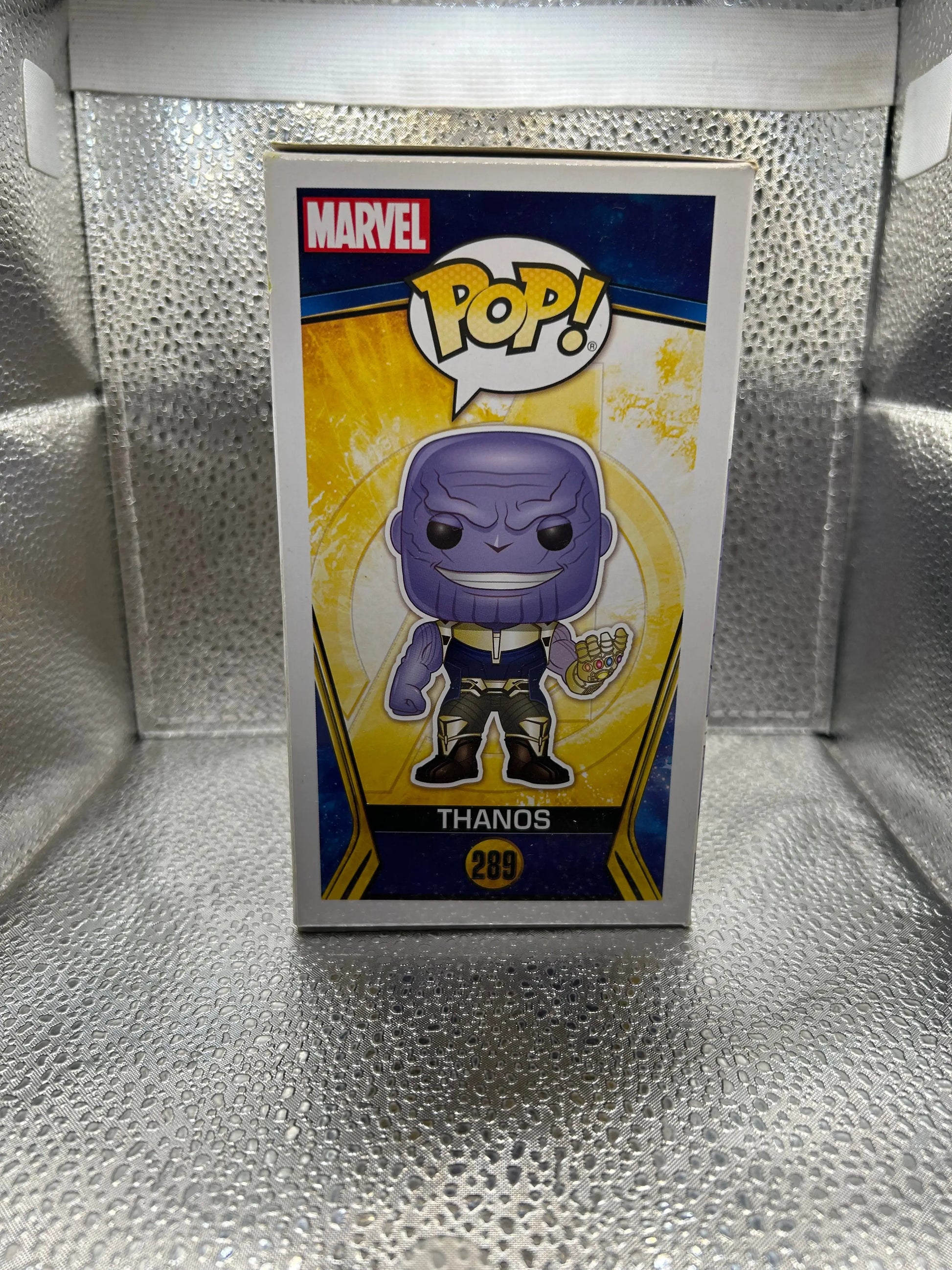 Funko Pop Marvel #289 Thanos FRENLY BRICKS - Open 7 Days