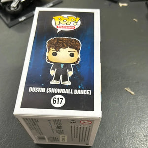 Stranger Things #617 Dustin Henderson (Snowball Dance) 2018 Exc Funko FRENLY BRICKS - Open 7 Days