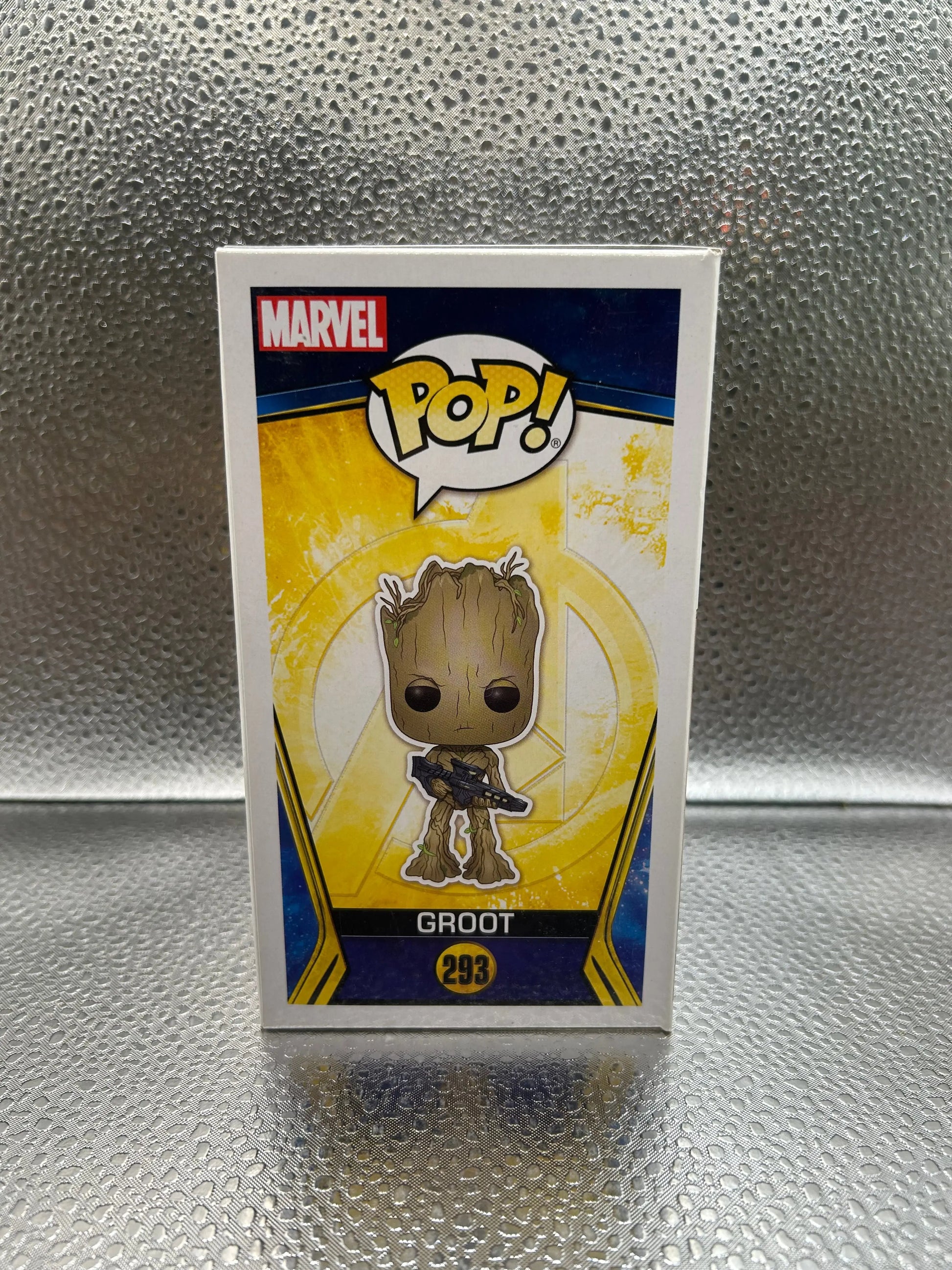 Funko Pop #293 Marvel Avengers Infinity War Groot FRENLY BRICKS - Open 7 Days