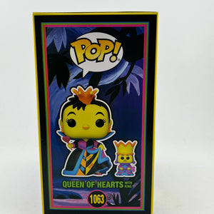 Funko POP! Disney Alice In Wonderland - Queen Of Hearts With Hearts #1063 - Exclusive FRENLY BRICKS - Open 7 Days