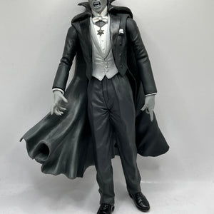 Universal Monsters Legacy Diamond Select Dracula 2012 Action Figure Statue - No Stand FRENLY BRICKS - Open 7 Days