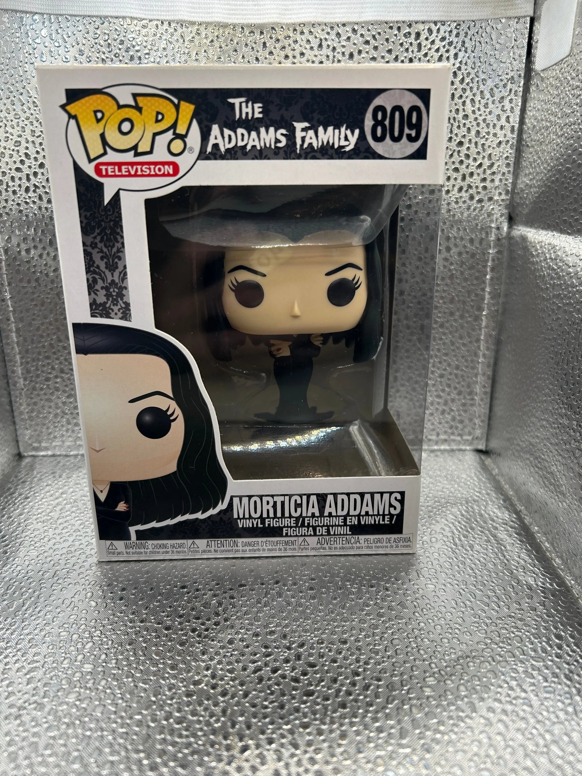 Funko Pop Vinyl #809 Morticia Addams FRENLY BRICKS - Open 7 Days