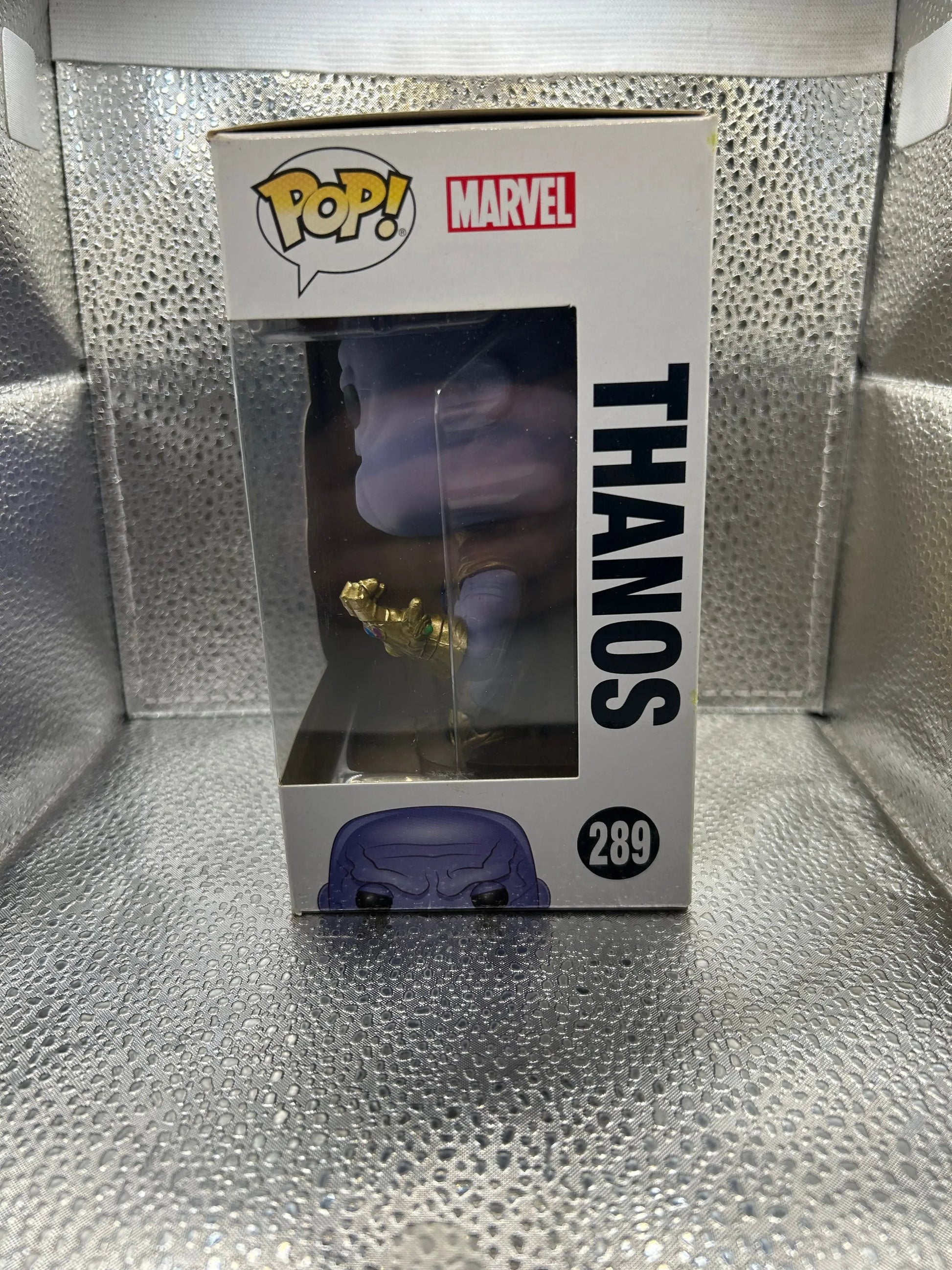 Funko Pop Marvel #289 Thanos FRENLY BRICKS - Open 7 Days