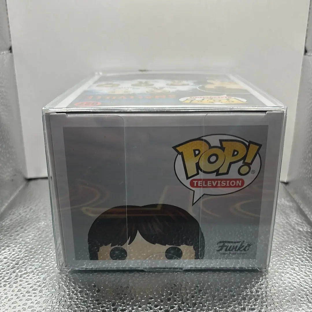 FUNKO Pop Vinyl 627 Clark Kent - SmallVille - FRENLY BRICKS - Open 7 Days