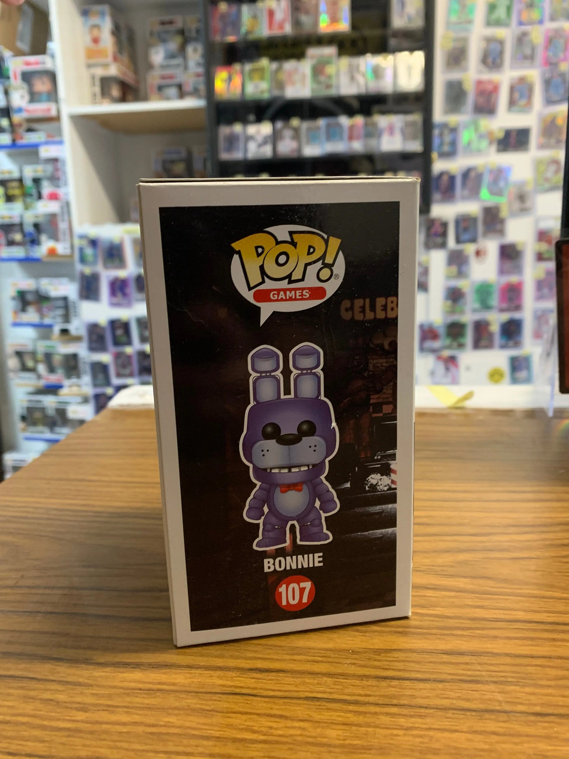 Funko Pop Vinyl Bonnie #107 Five Nights at Freddy's FRENLY BRICKS - Open 7 Days