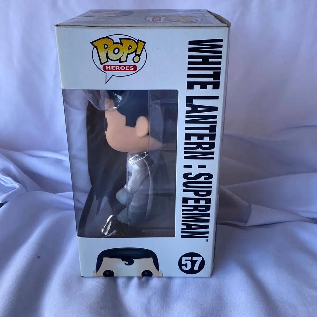 Funko POP! White Lantern : Superman #57 - FRENLY BRICKS - Open 7 Days