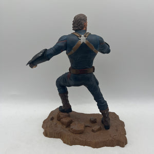 Diamond Select Toys Marvel Gallery: Avengers Infinity War Captain America FRENLY BRICKS - Open 7 Days