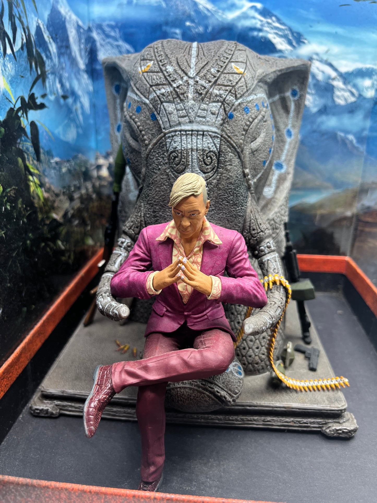 FarCry 4 Kyrat Collectors Edition Pagan Min Statue 2014 Elephant Throne