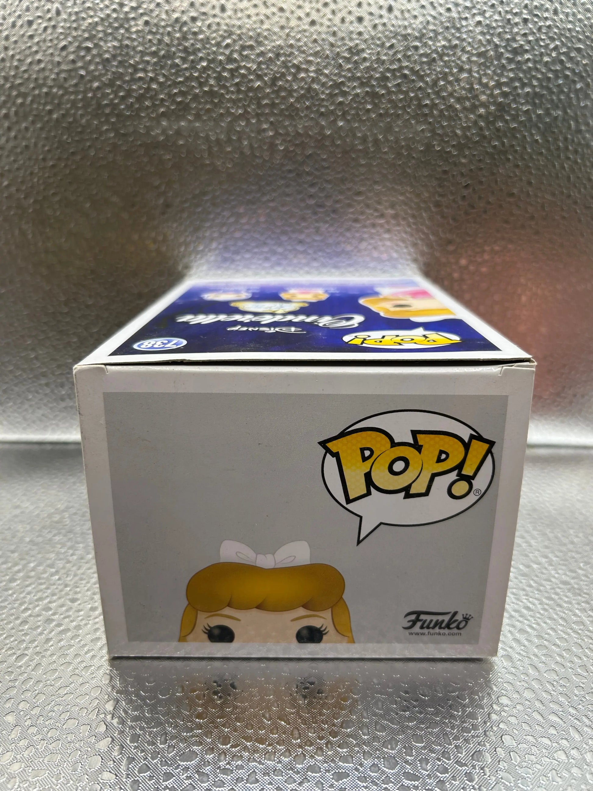 Funko Pop #738 Disney Cinderella Cinderella FRENLY BRICKS - Open 7 Days