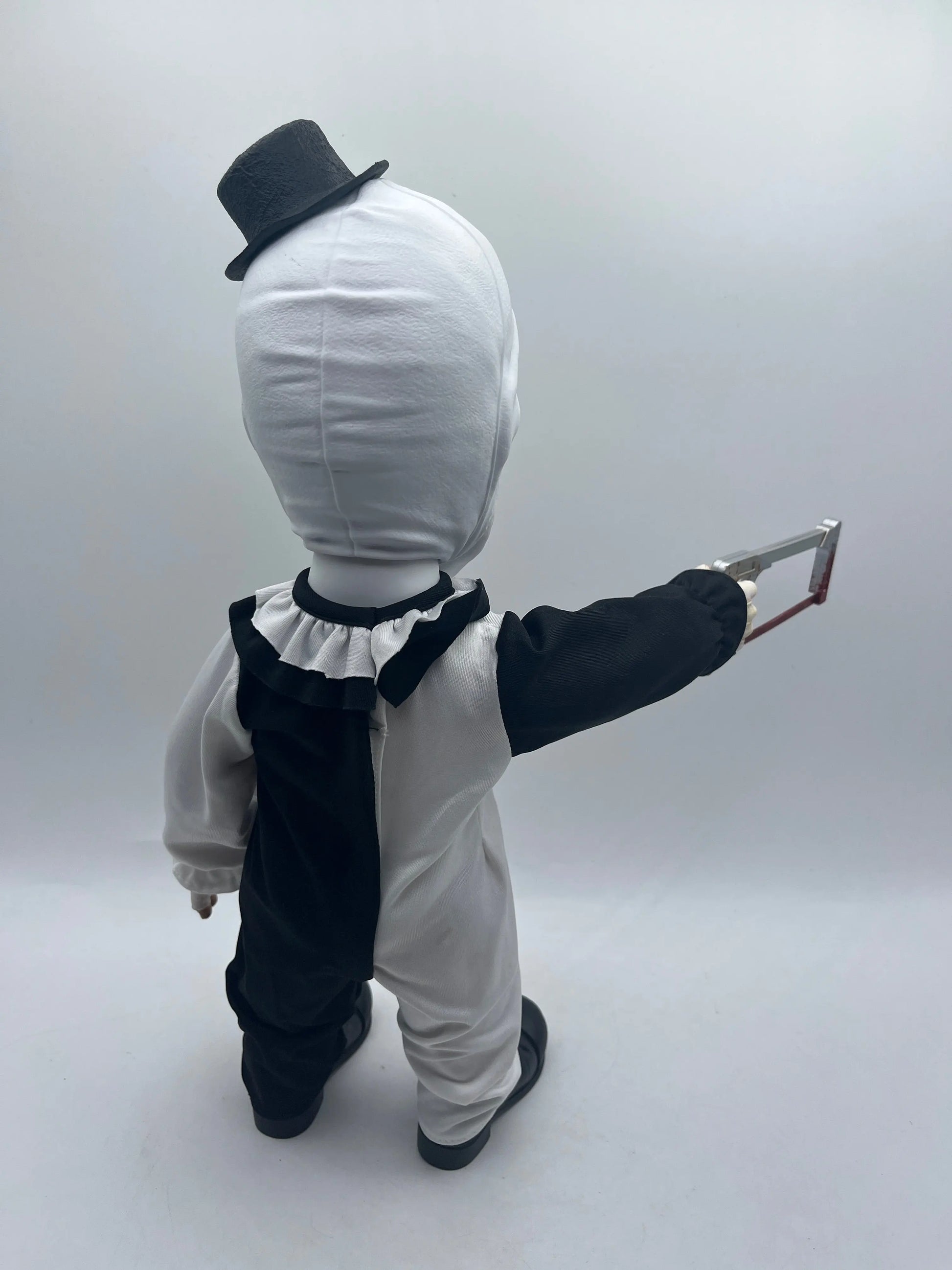 Terrifier - Art the Clown 15" Mega Scale Action Figure FRENLY BRICKS - Open 7 Days