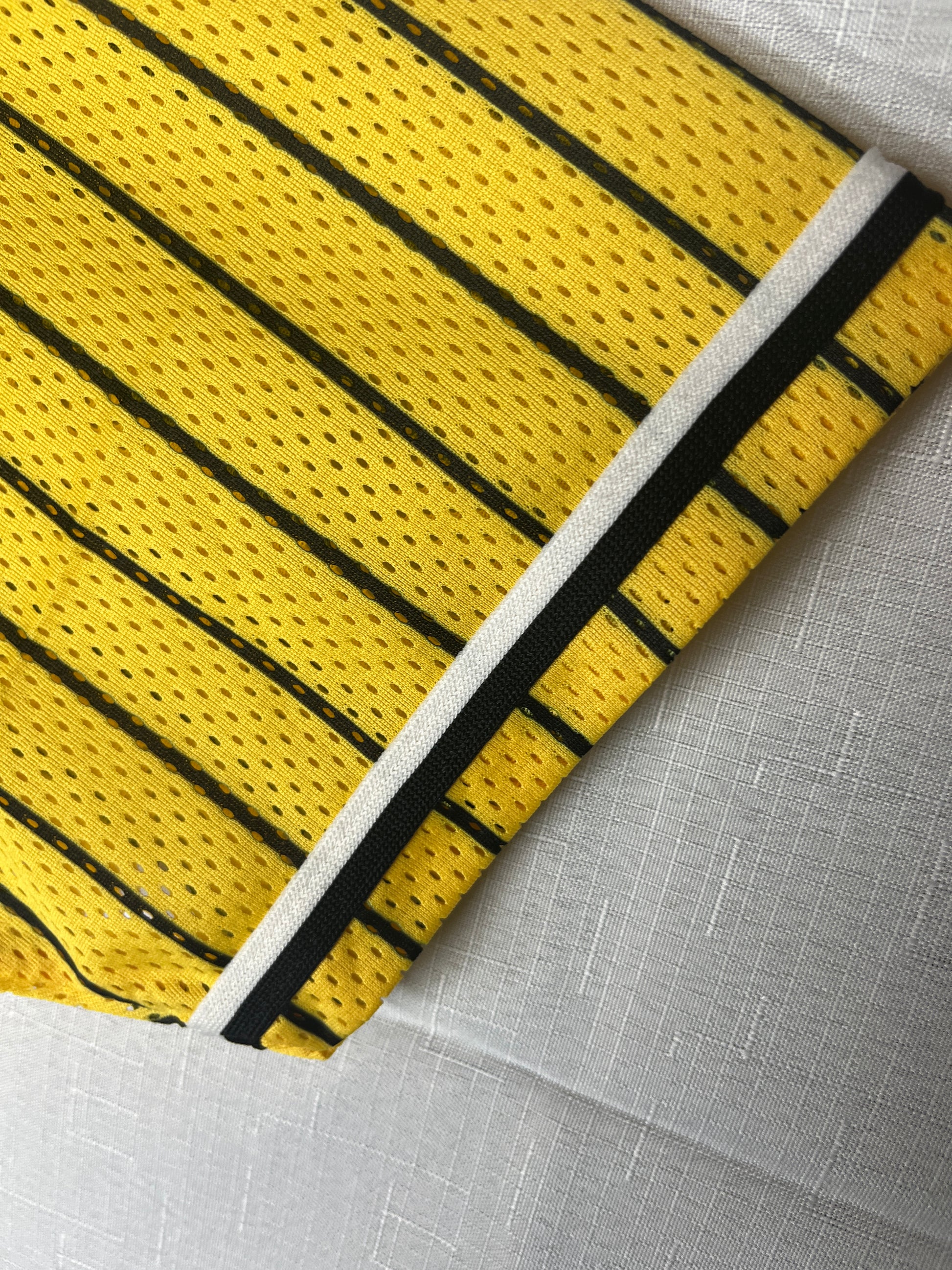 Nippon Baseball Hanshin Tigers Yellow/Black Blank Jersey Large