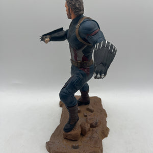 Diamond Select Toys Marvel Gallery: Avengers Infinity War Captain America FRENLY BRICKS - Open 7 Days